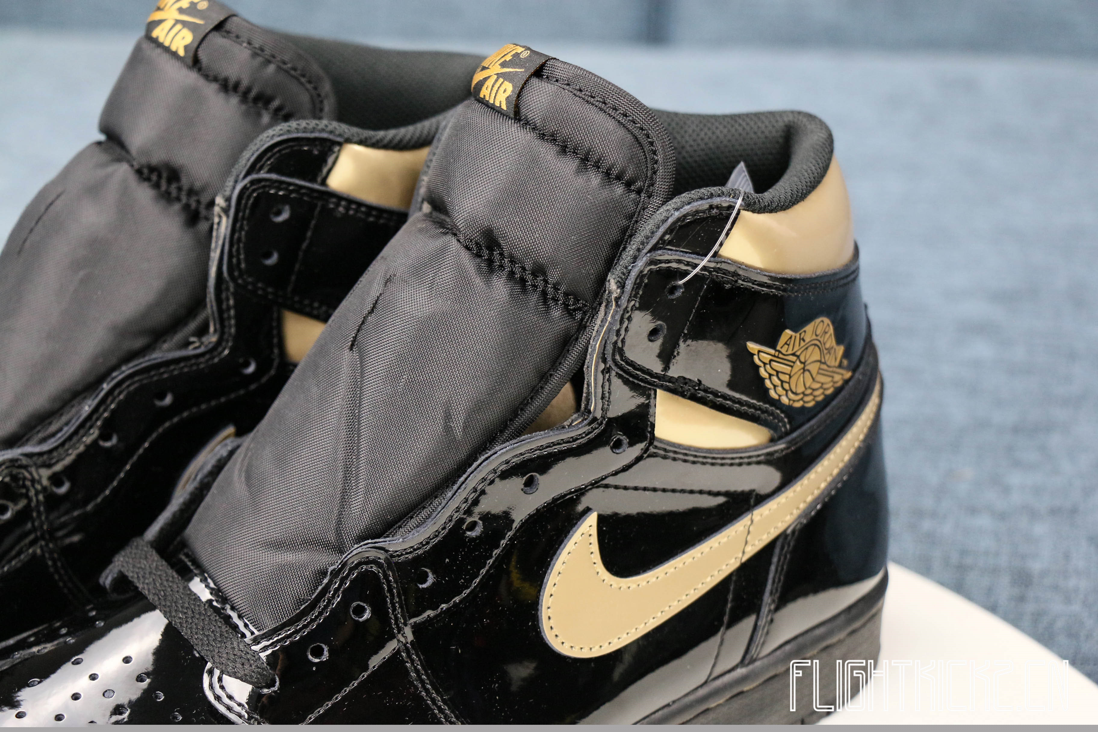 Air Jordan 1 Retro High OG in Black/Metallic Gold 2020