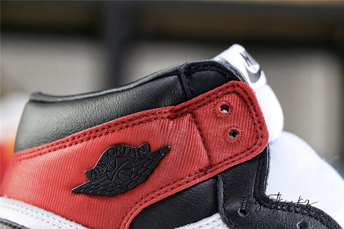 Air Jordan 1 Satin Black Toe 2019 (LN5 A1 Batch)