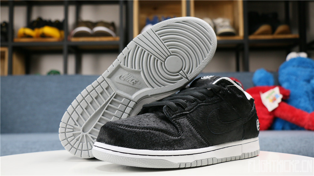 Nike SB Dunk Low Medicom BE@RBRICK 2020