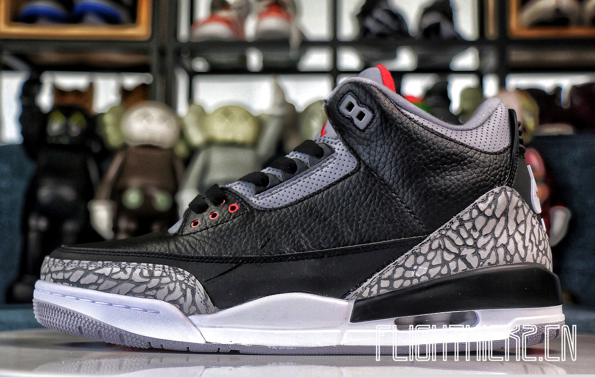 Air Jordan 3 OG Black Cement 2018