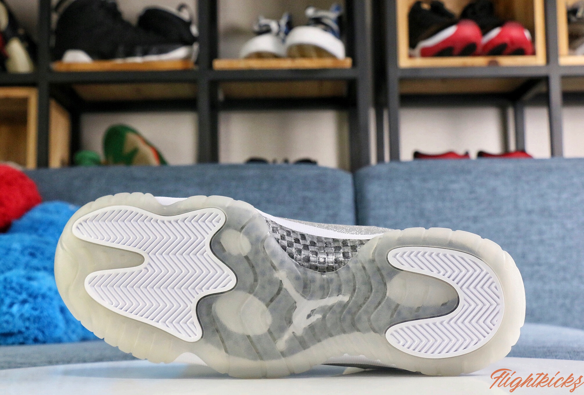 Air Jordan 11 WMNS Metallic Silver 2019(Women)