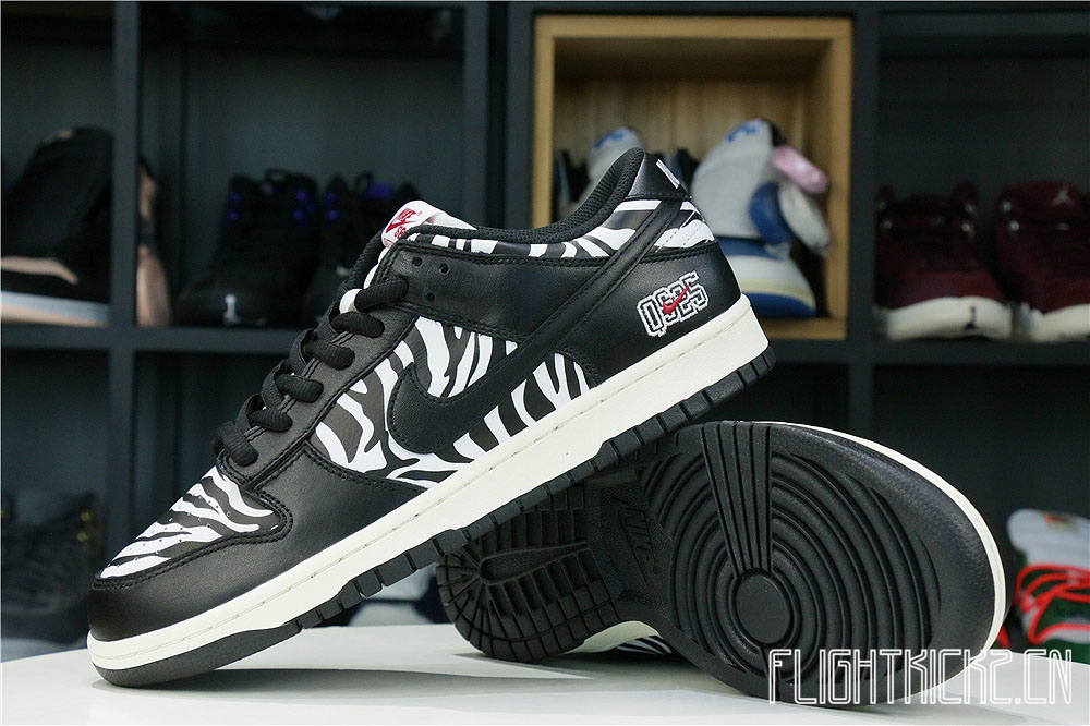 Nike SB Dunk Low Quartersnacks Zebra