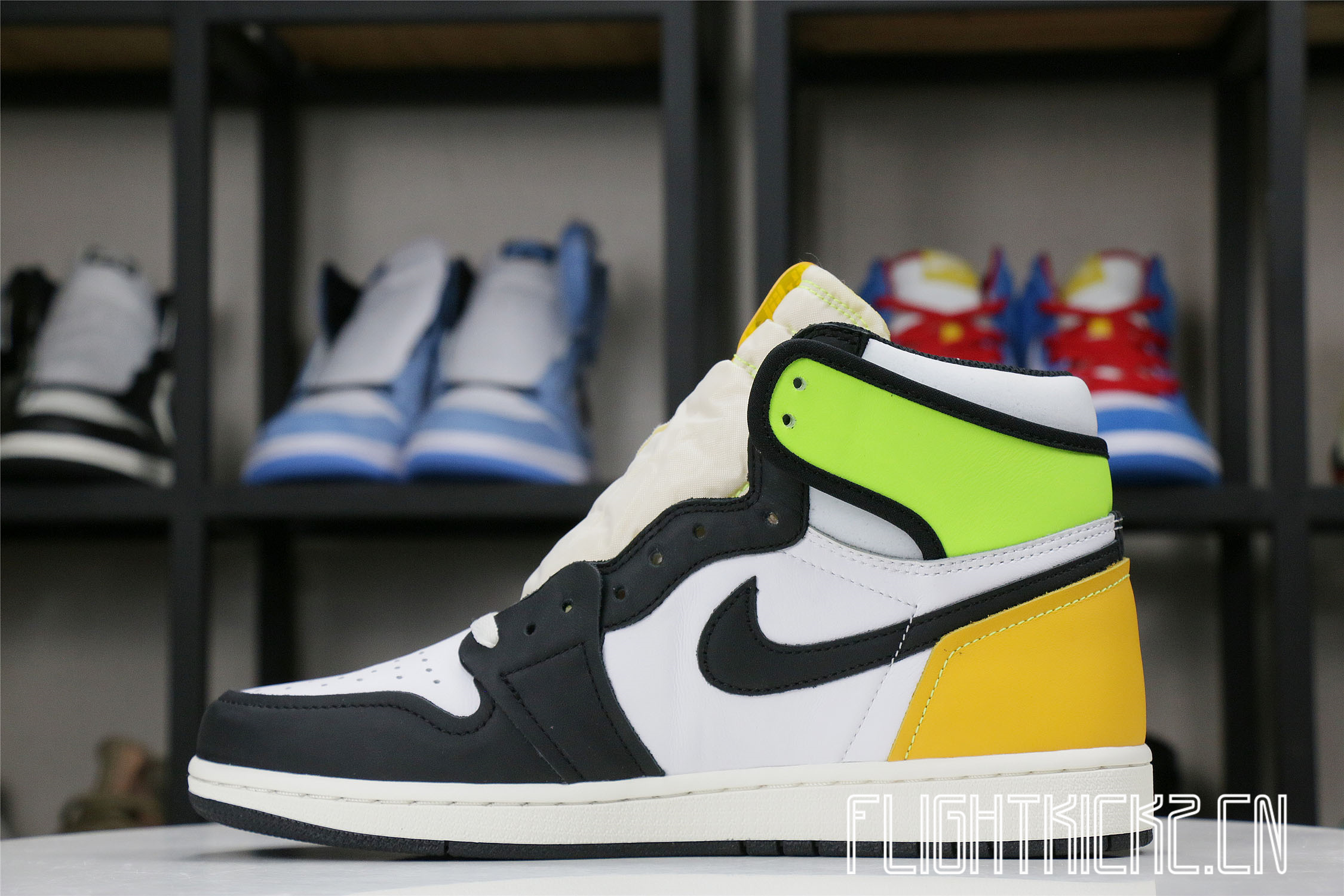 Jordan 1 Retro High White Black Volt University Gold