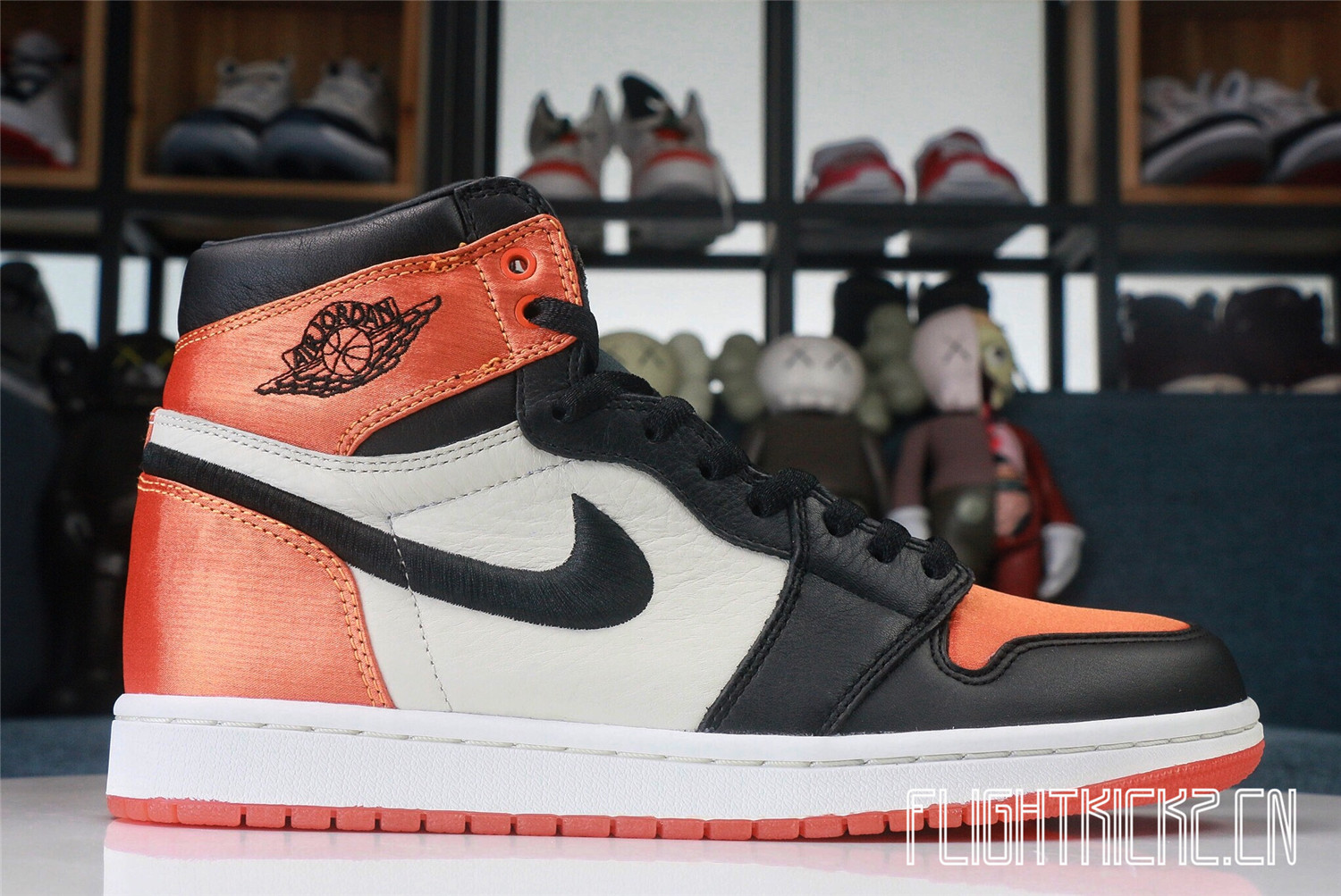 Air Jordan 1 Satin Shattered Backboard 2018