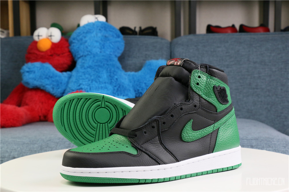 Air Jordan 1 Retro Pine Green 2.0 2020