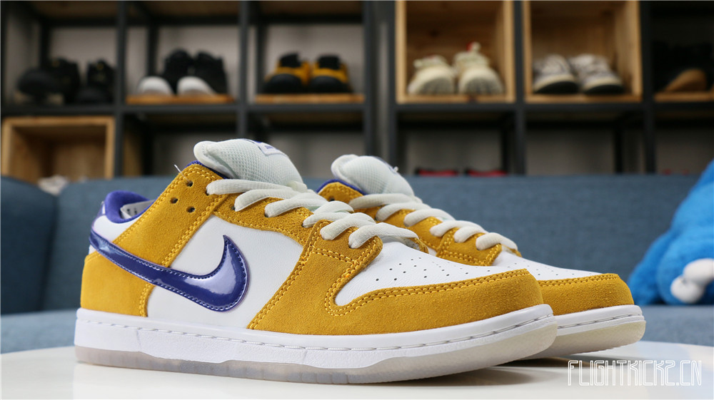 Nike SB Dunk Low Lakers 2020
