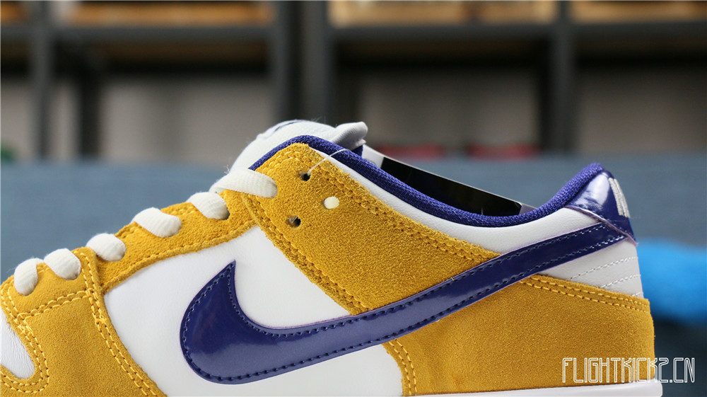 Nike SB Dunk Low Lakers 2020
