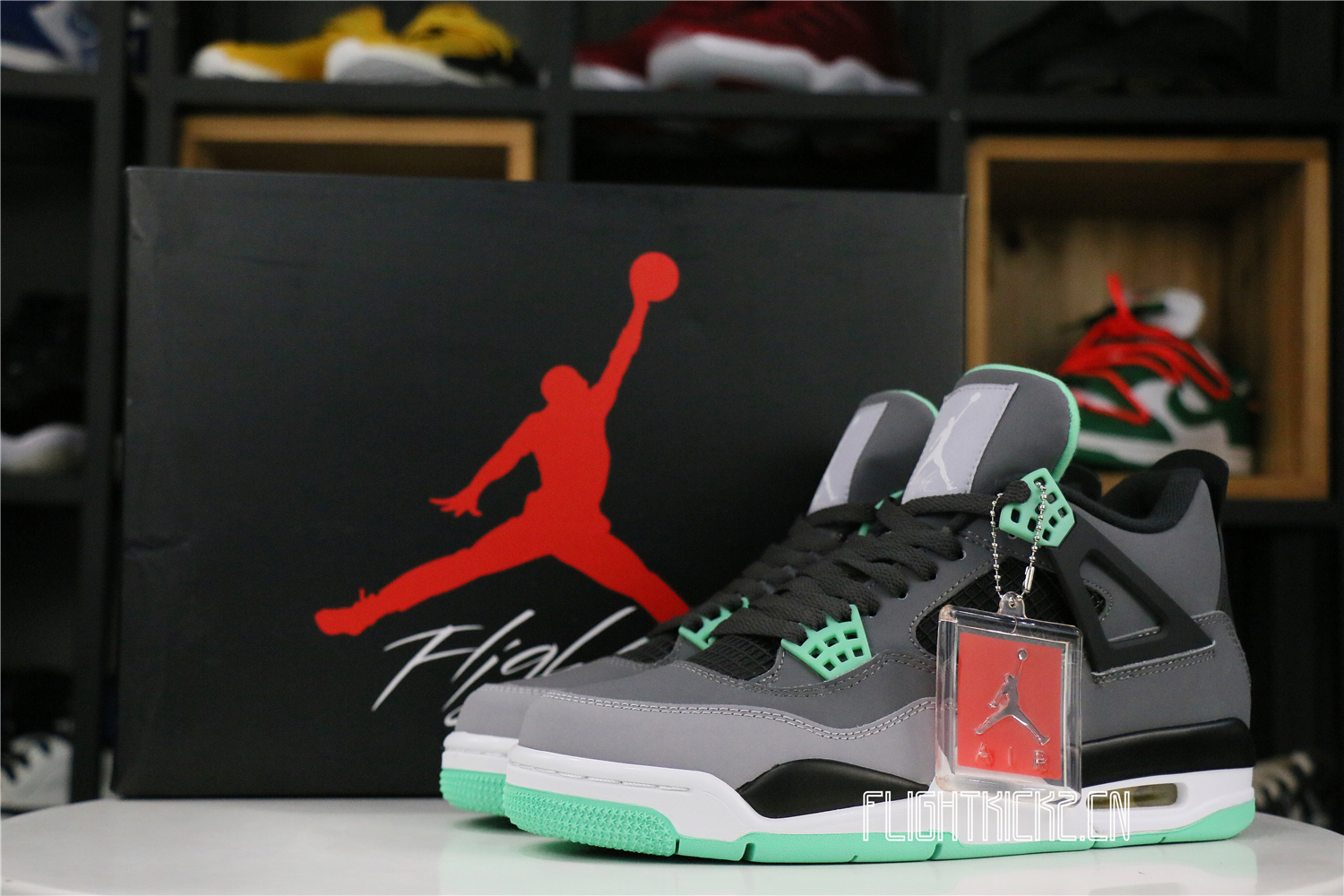 Jordan 4 Retro Green Glow( Ln5 A1 Batch)