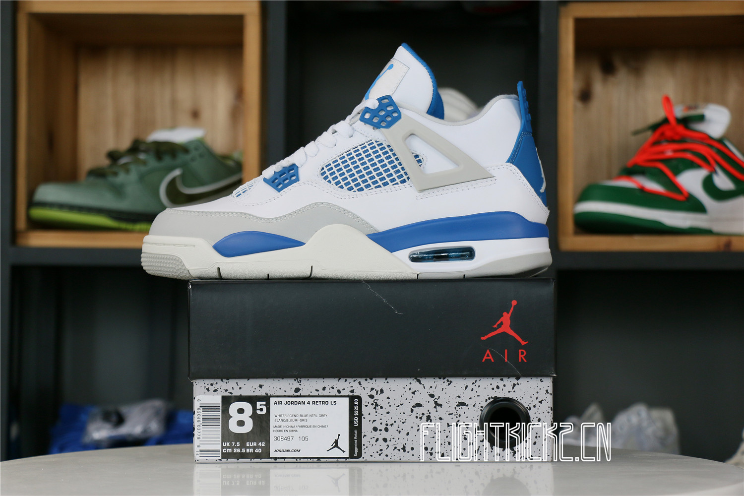 AIR JORDAN 4 RETRO ‘MILITARY BLUE’ 2012