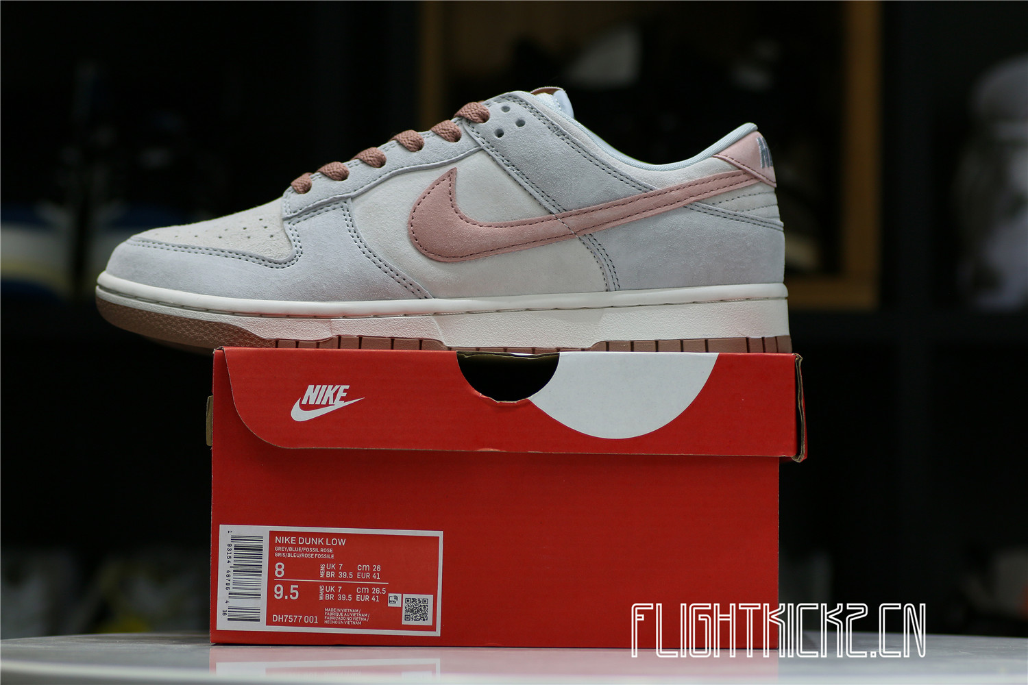 Nike Dunk Low Fossil Rose