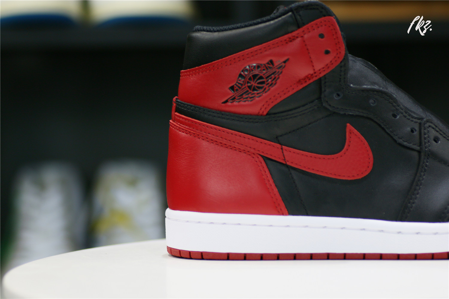 Air Jordan 1 Retro High Banned (GS)
