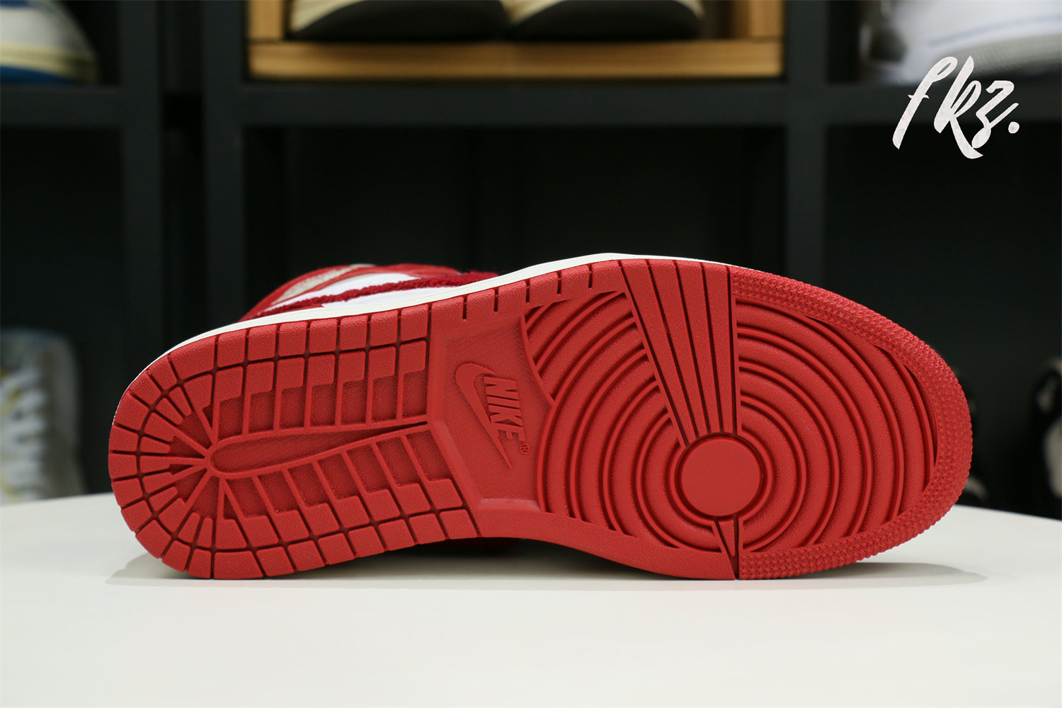 Air Jordan 1 Low OG Starfish Newstalgia Chenille 2022