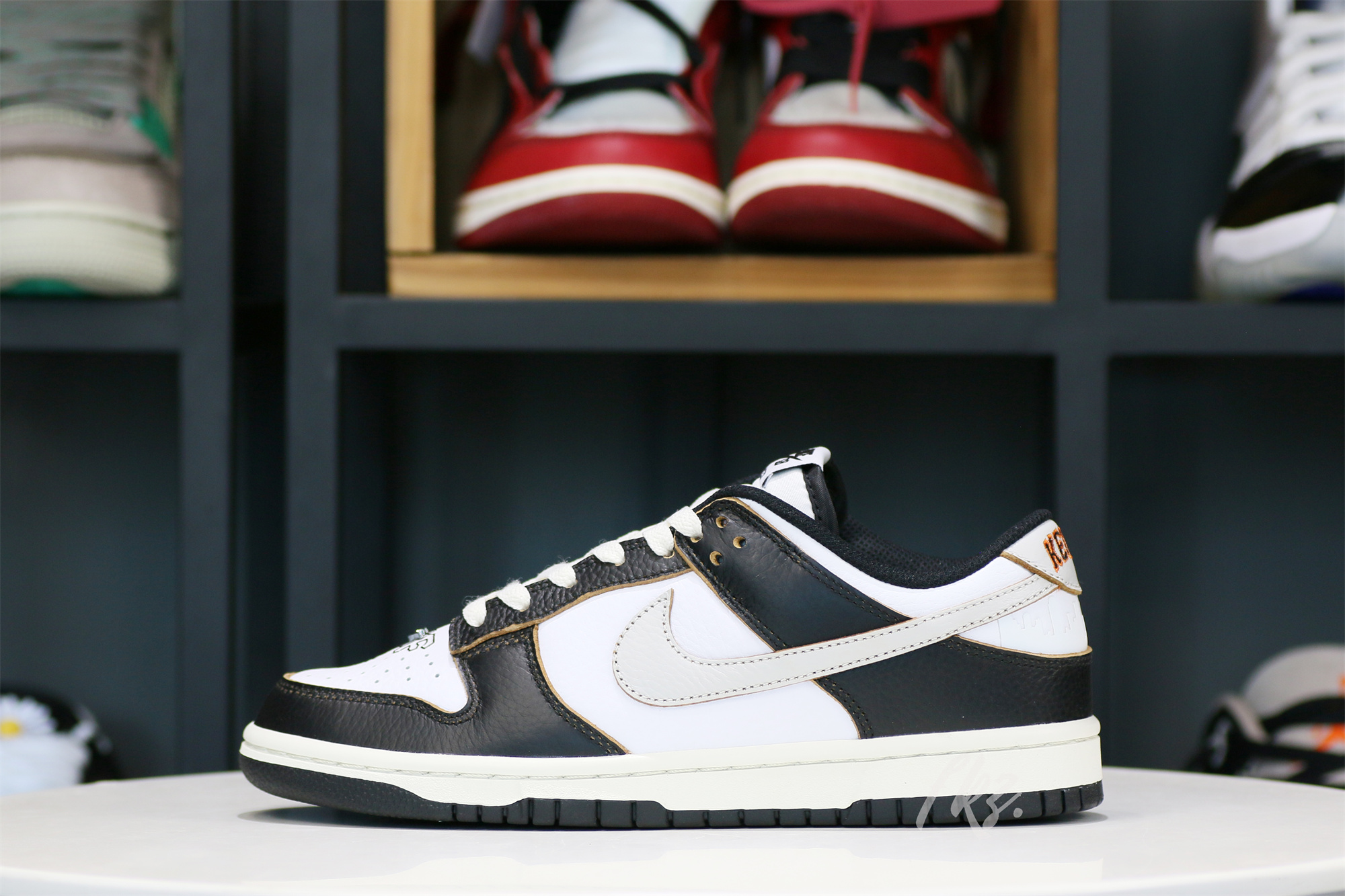 HUF x Nike SB Dunk Low “San Francisco”