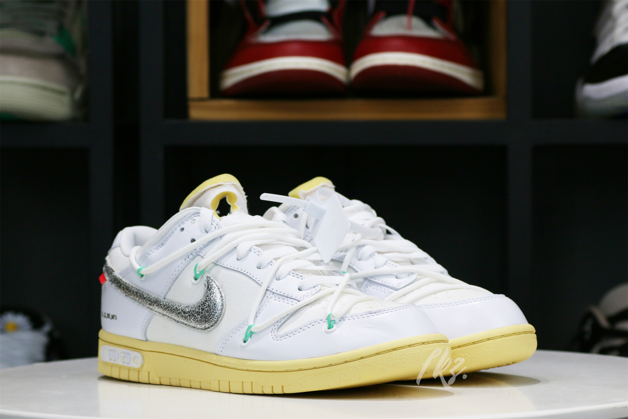 Nike Dunk Low Off-White Lot 1