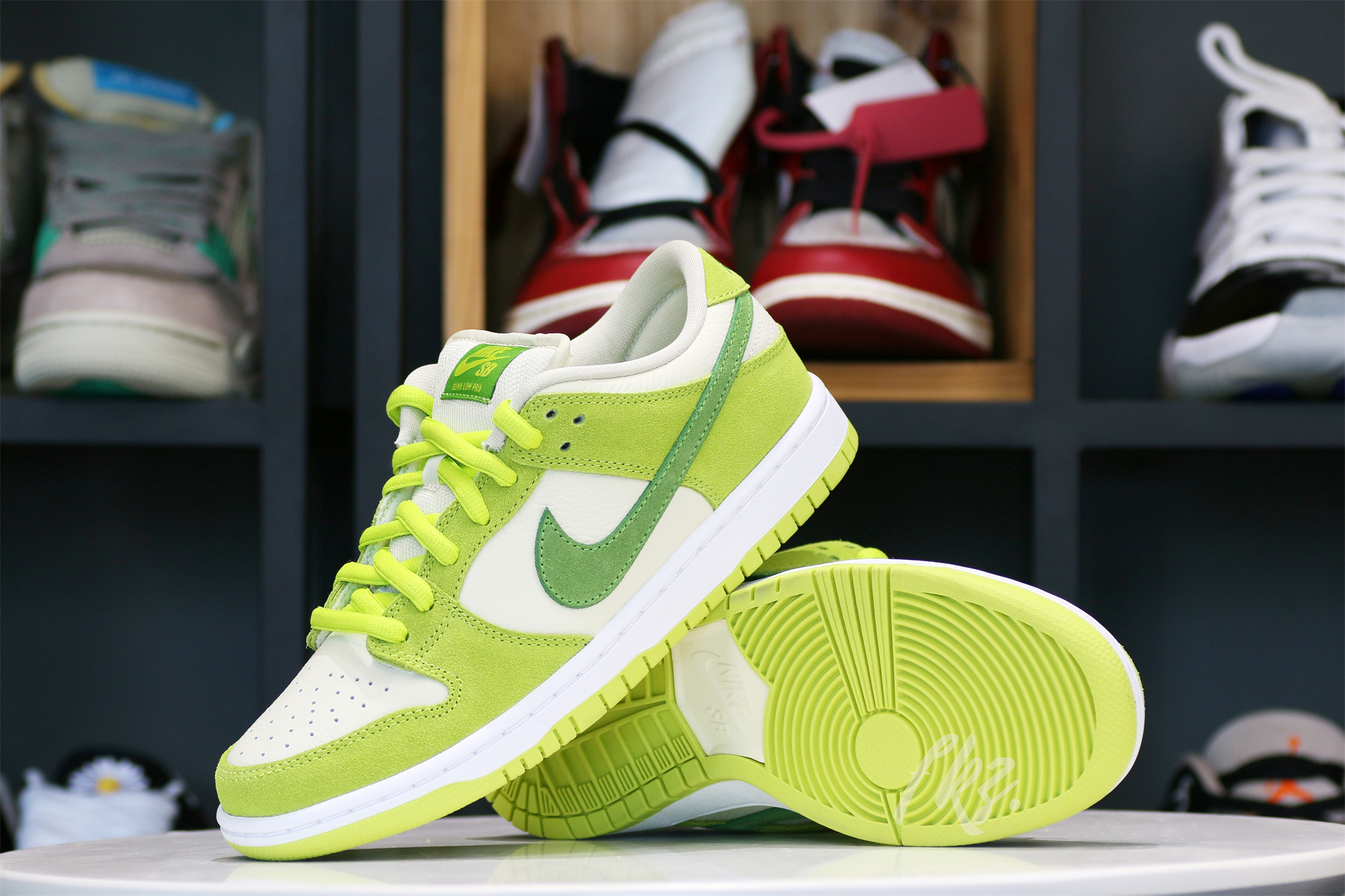 Nike SB Dunk Low Green Apple 2022