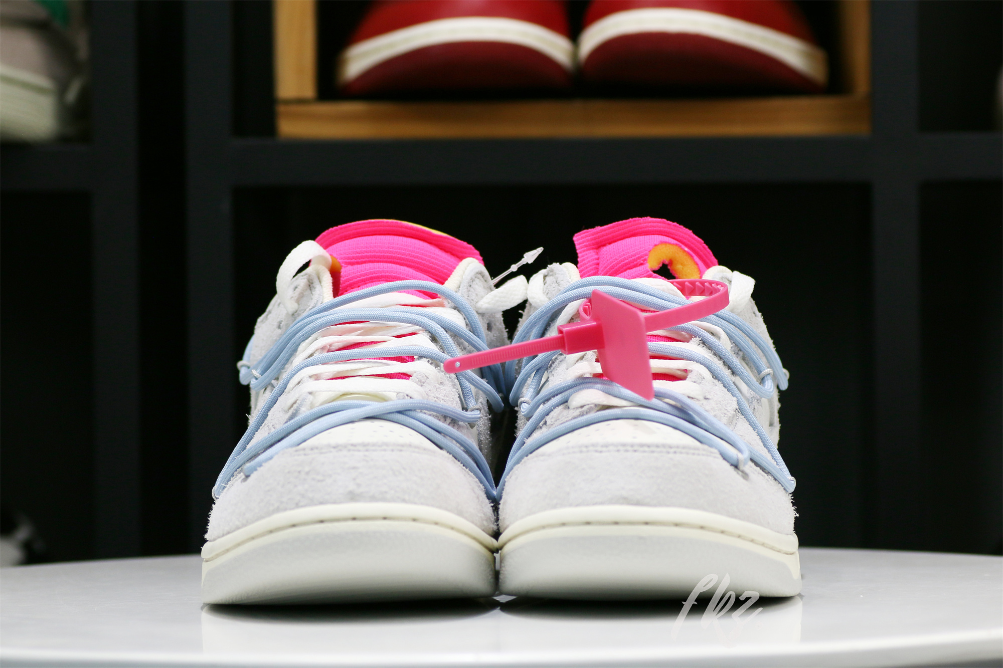 Nike Dunk Low Off-White Lot 38