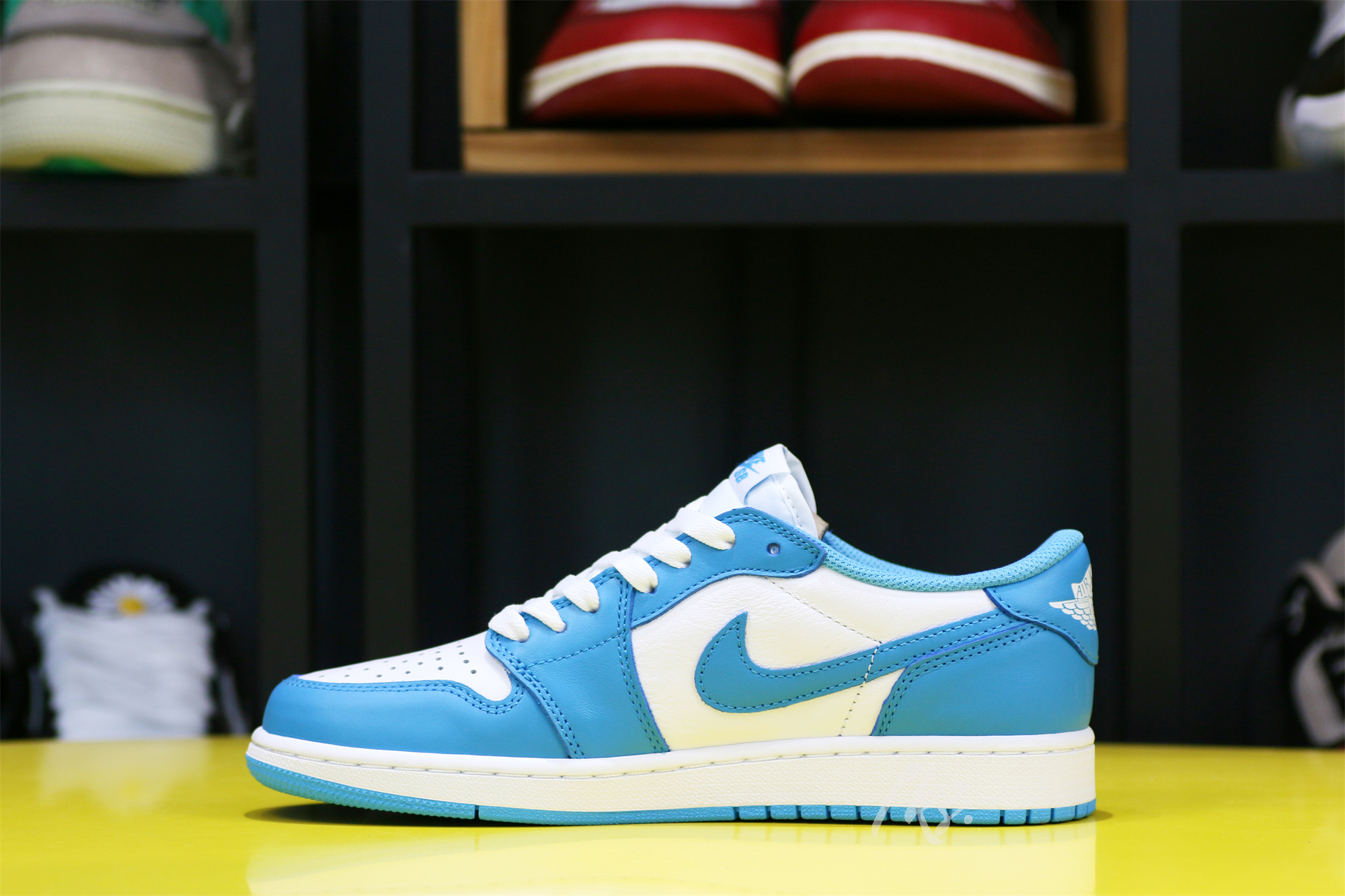 Air Jordan 1 Low SB UNC Eric Koston 2022