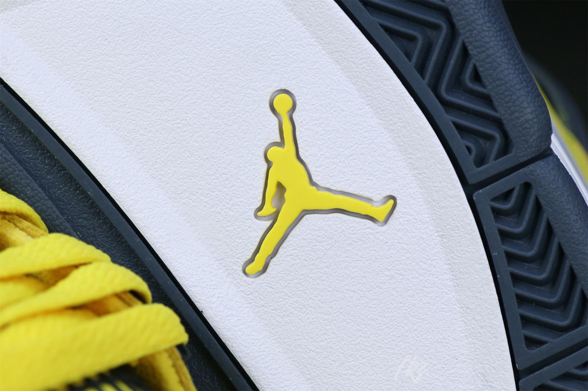 Air Jordan 4 Retro LS Lightning 2021 (LN5 A1 Batch)