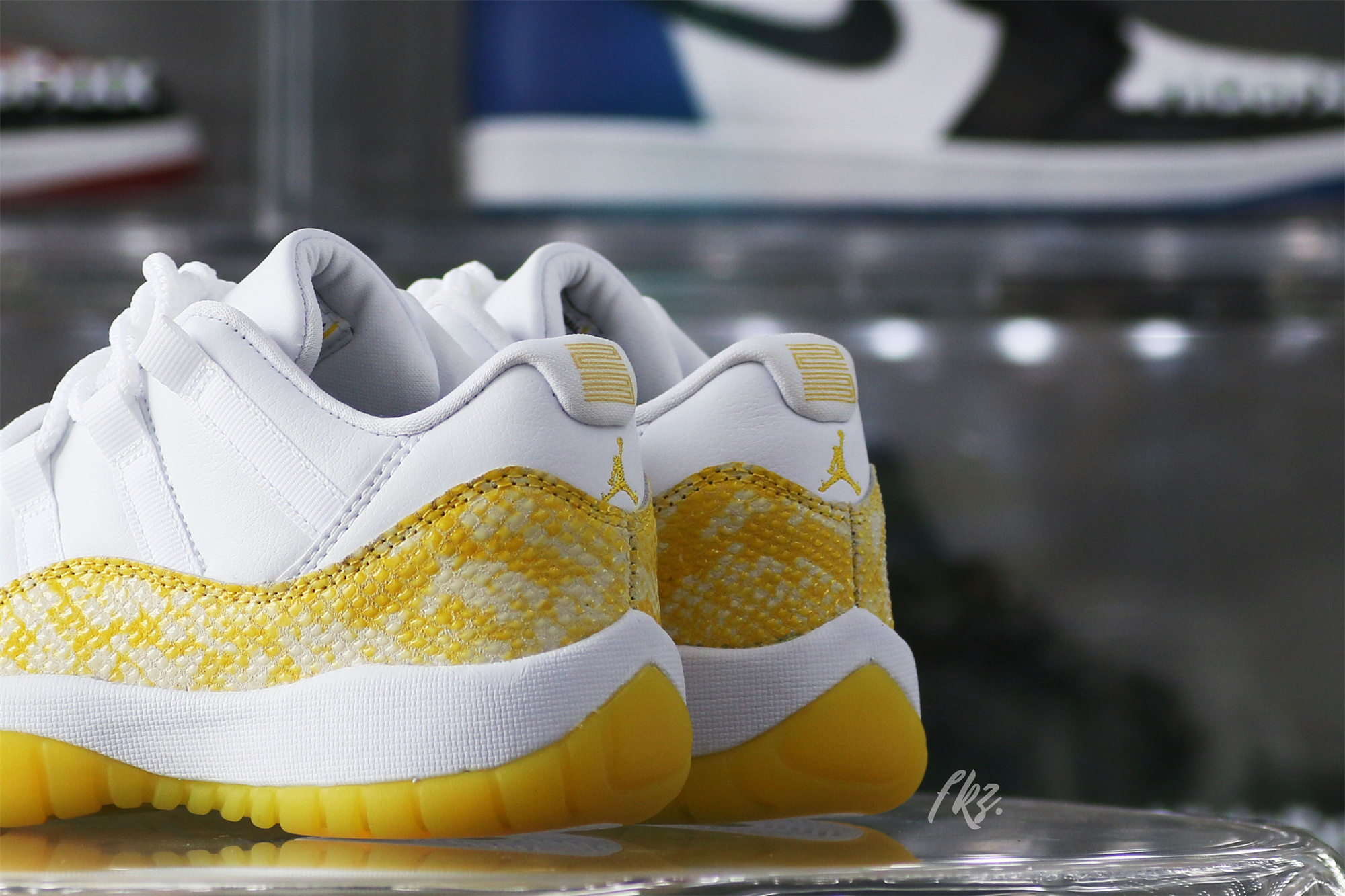 Air Jordan 11 Low “Yellow Snakeskin” 2023 (LN5 A1 Batch)