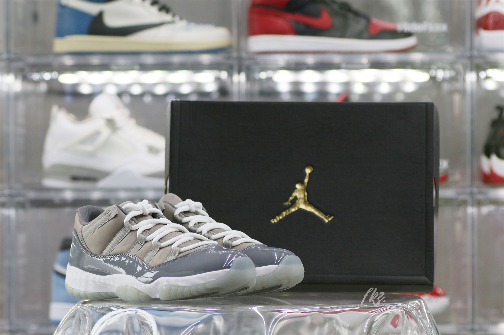 Air Jordan 11 Retro Low Cool Grey