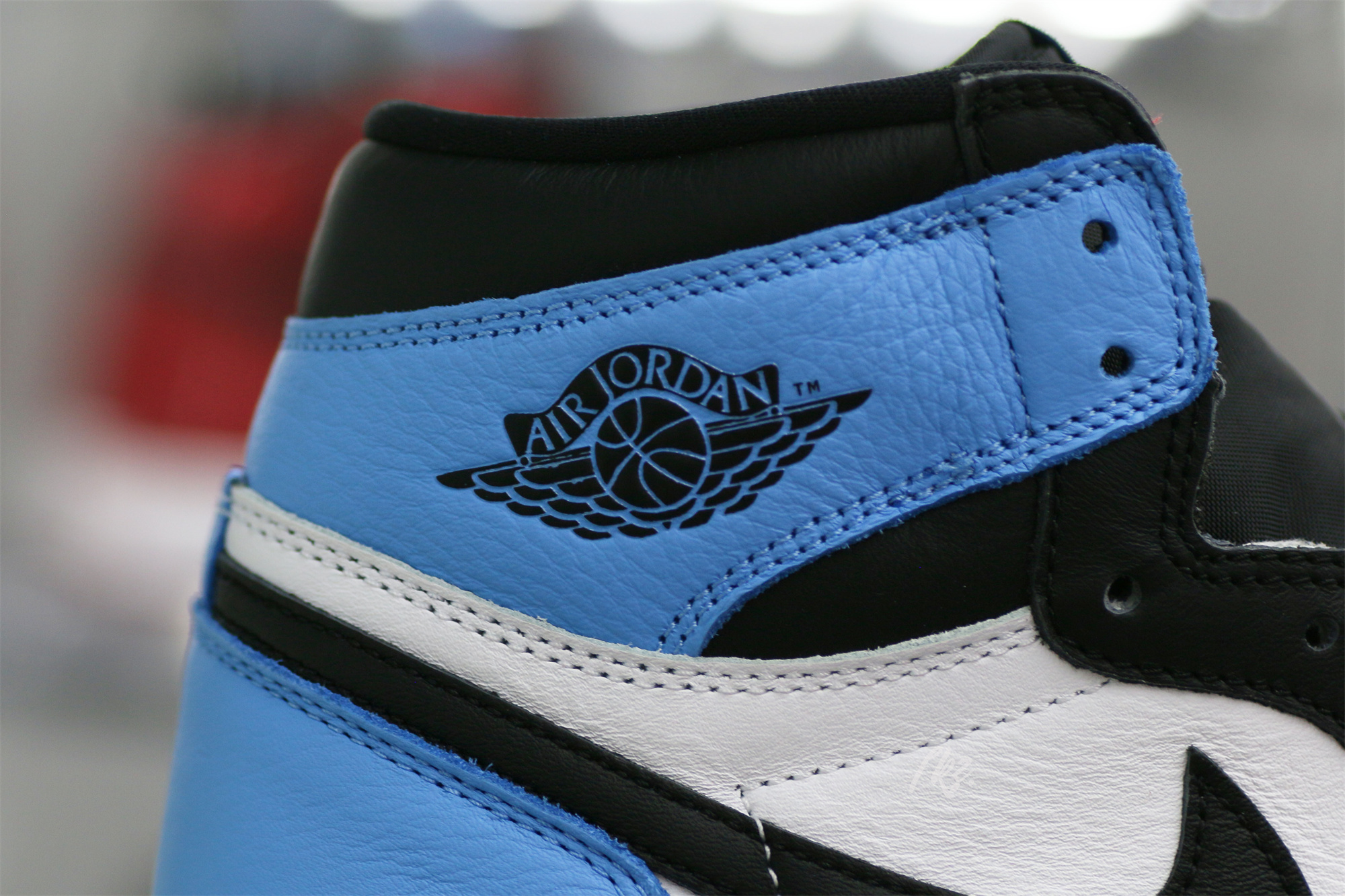 Air Jordan 1 Retro High OG University Blue UNC 2023 (LN5 A1 Batch)