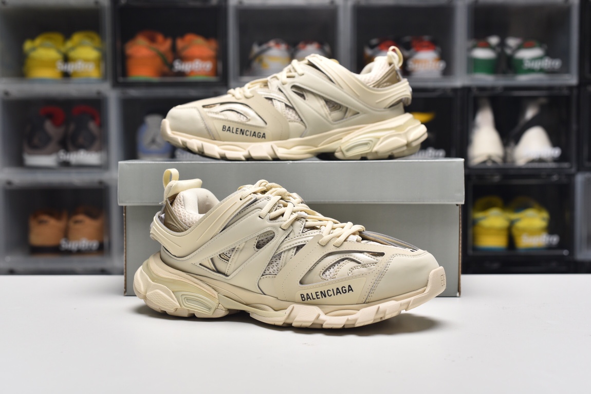 Balenciag* Wmns Track Sneaker ‘Full Beige’