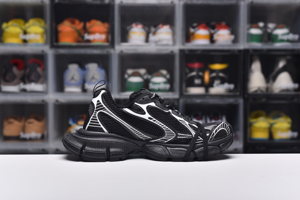 Balenciag* 3XL Sneaker ‘Worn‑Out ‑ Black White’
