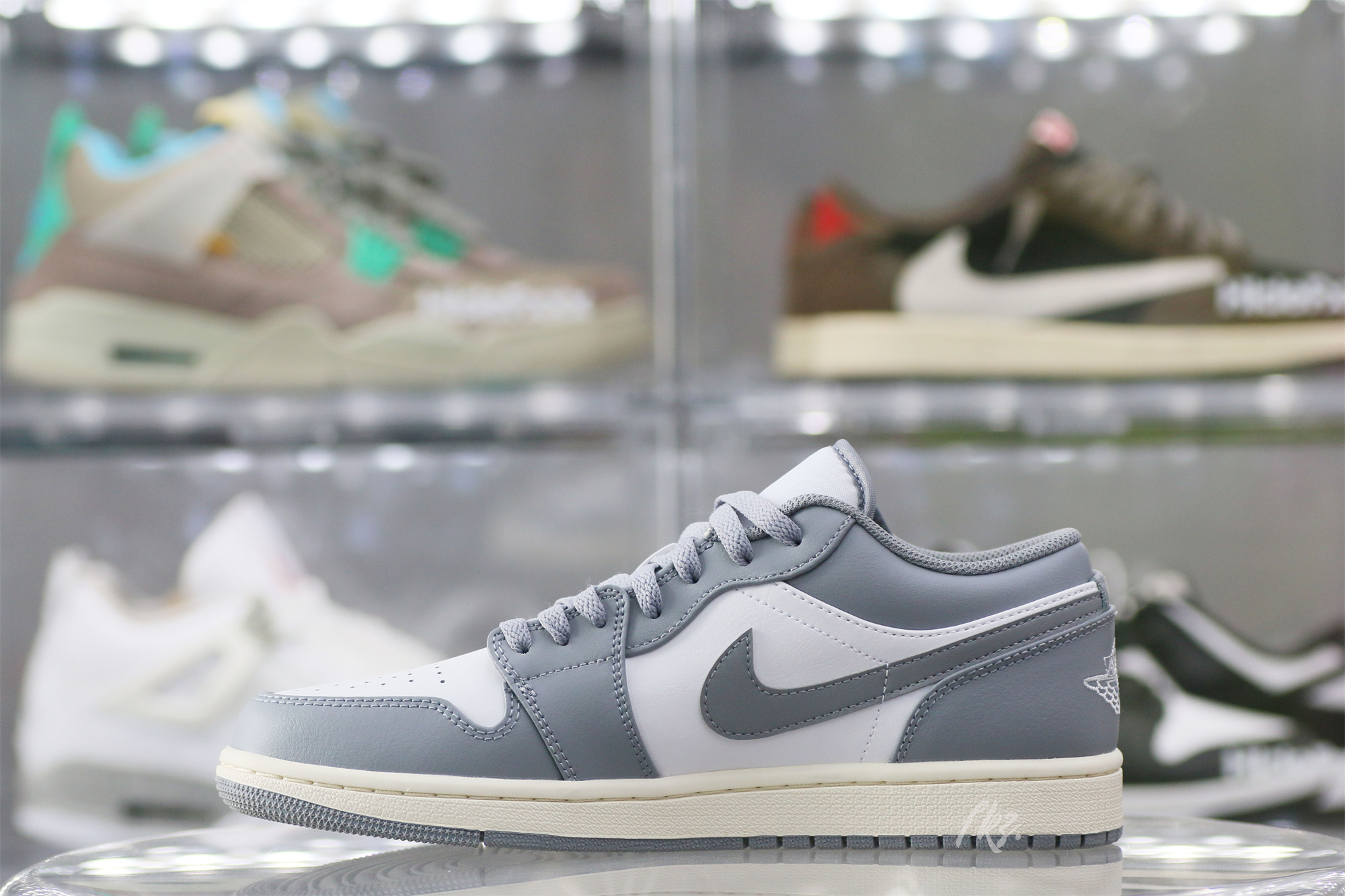 Air Jordan 1 Low White Wolf Grey 2021