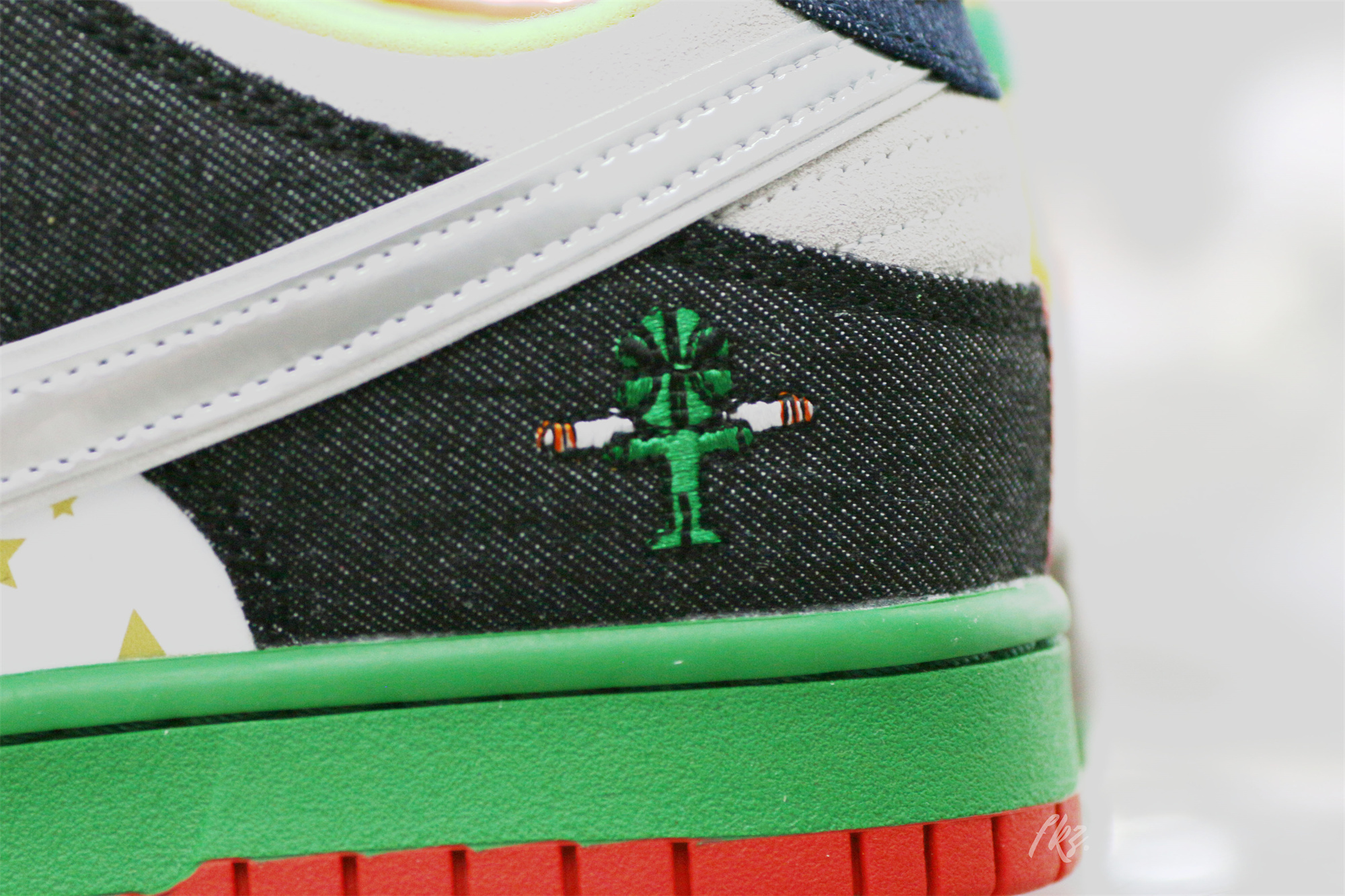 Nike SB Dunk Low What The Dunk