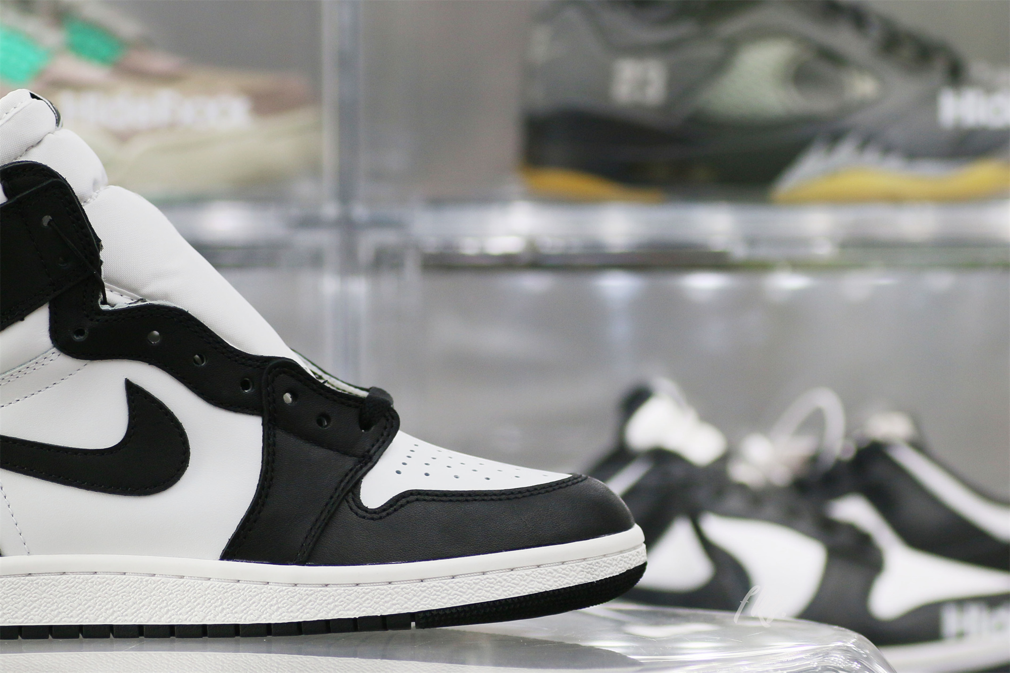 Jordan 1 Retro High 85 Black and White 2023