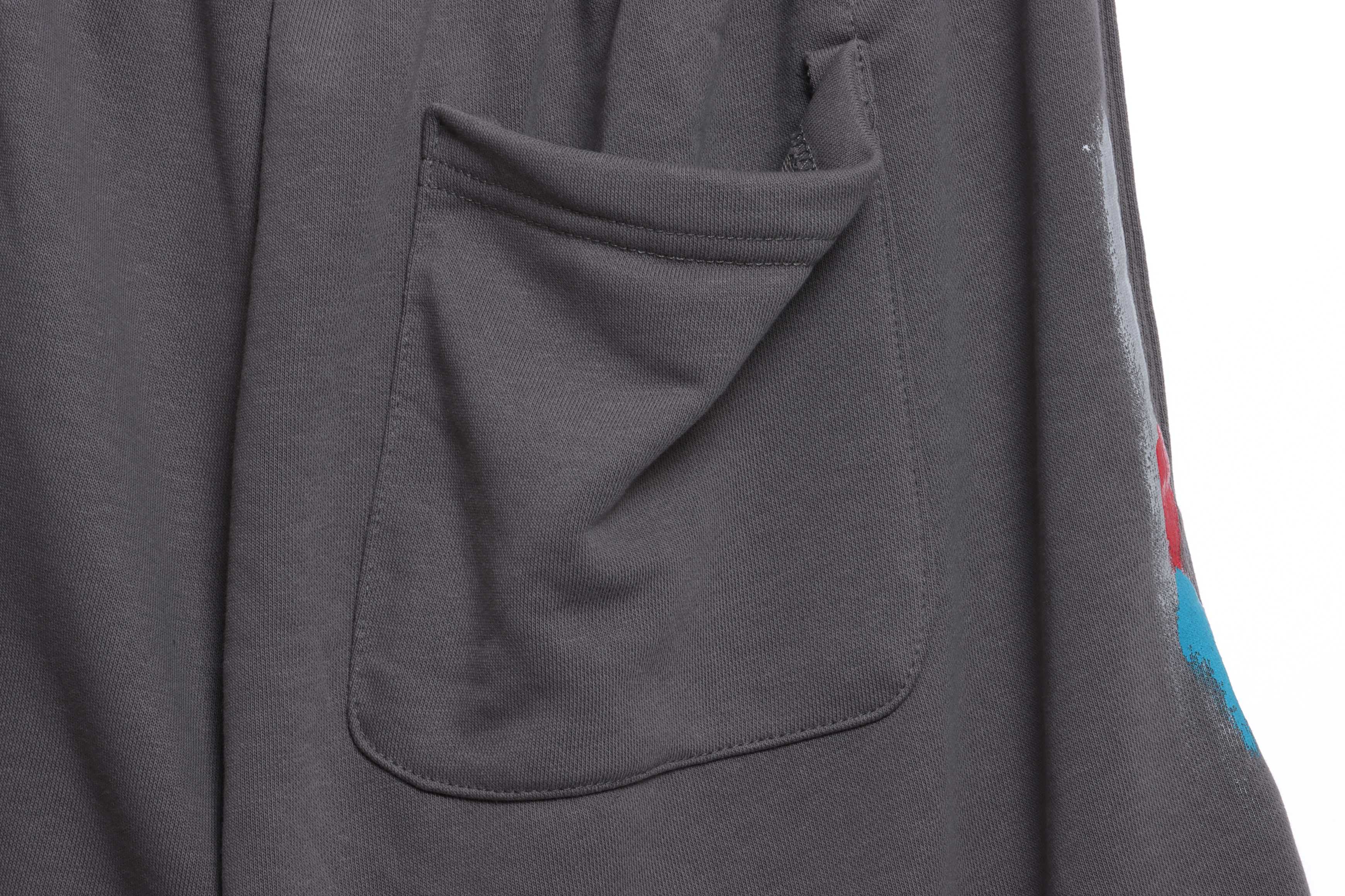 GALLERY DEP hand-painted graffiti splash ink curly edge destruction shorts