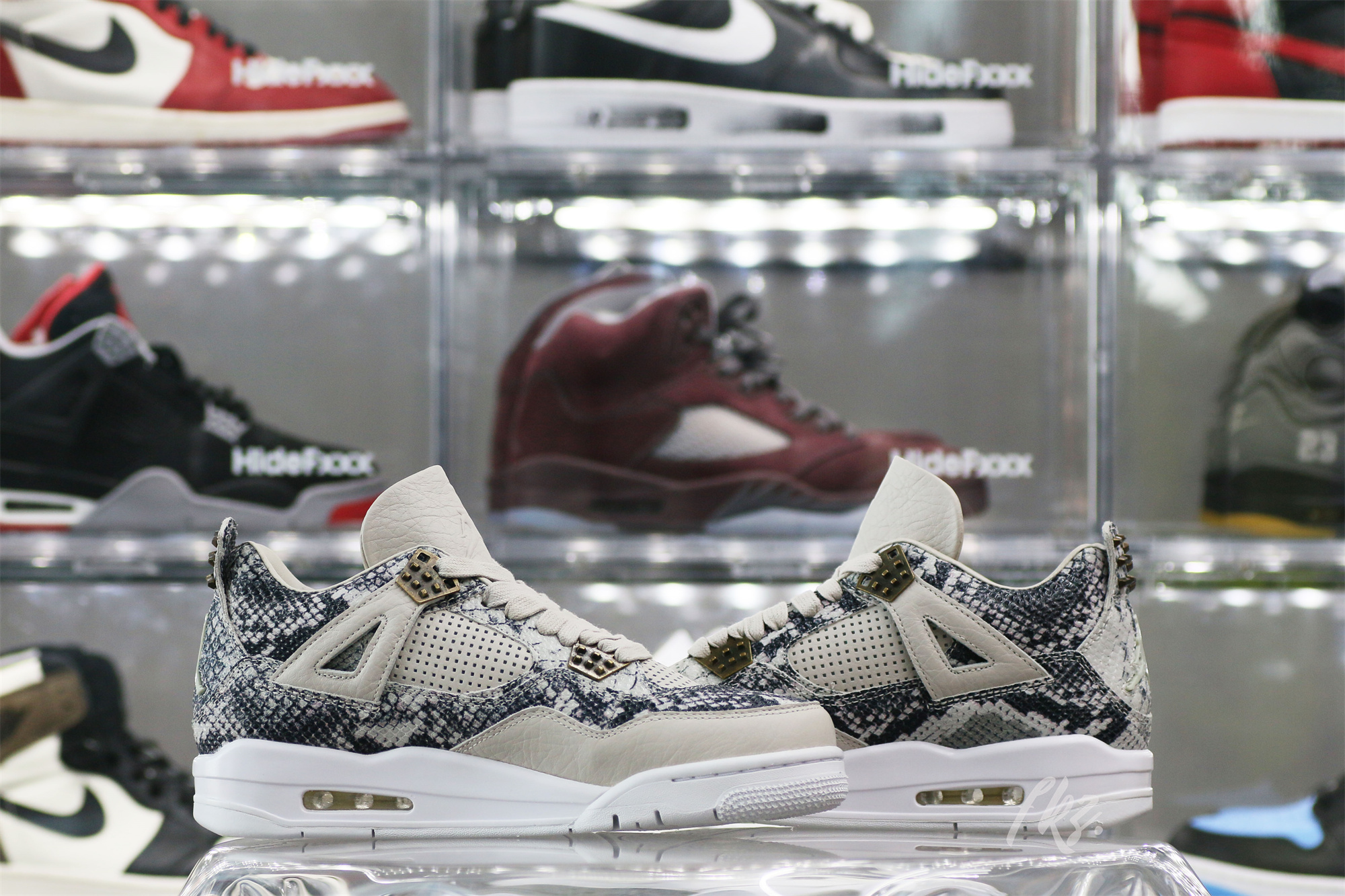 Air Jordan 4 Retro Premium Snakeskin