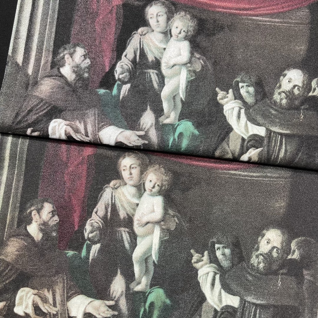 Ow color religious figures with short sleeves