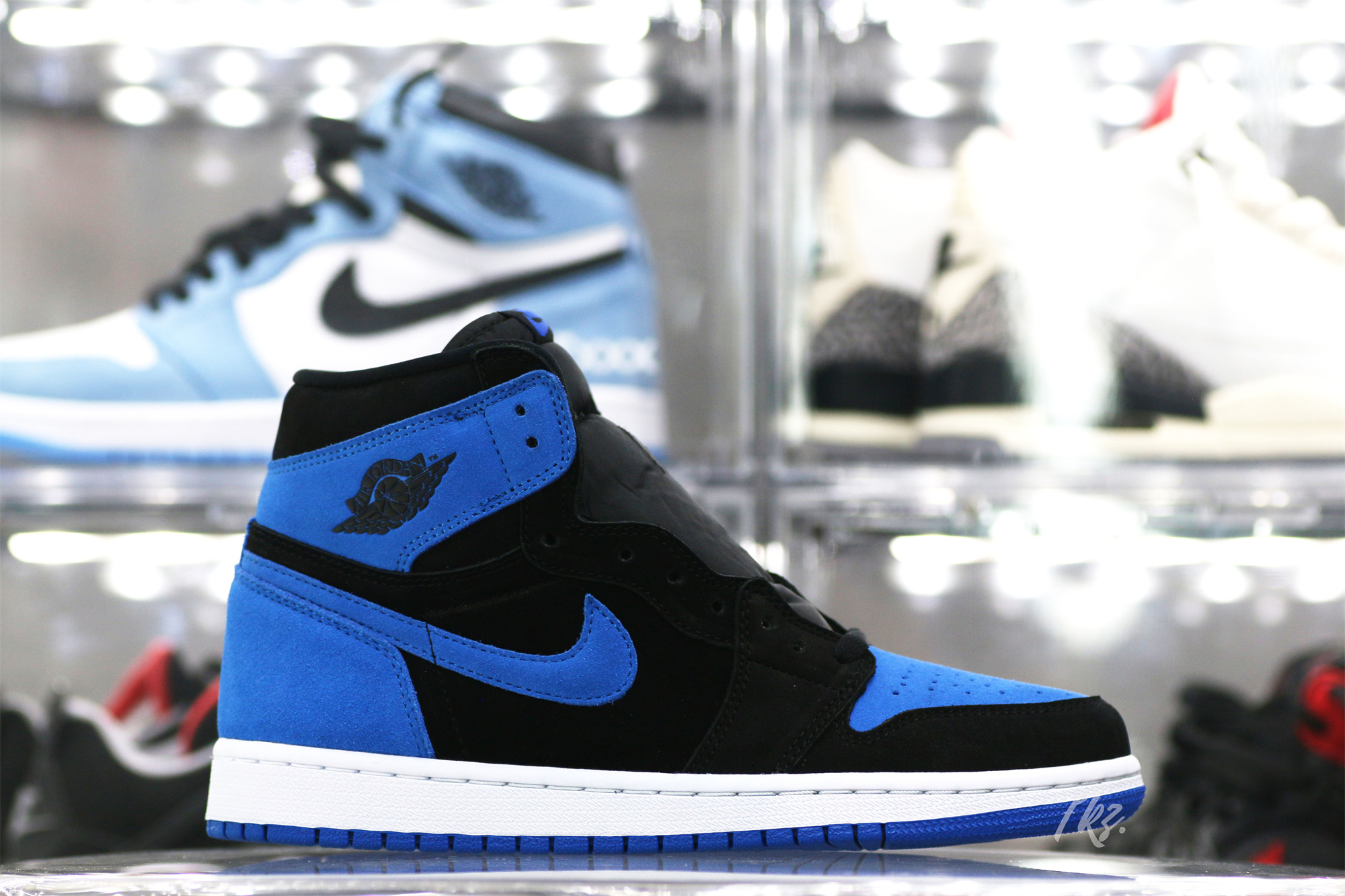 Air Jordan 1 High OG “Royal Reimagined” 2023 (LN5 A1)