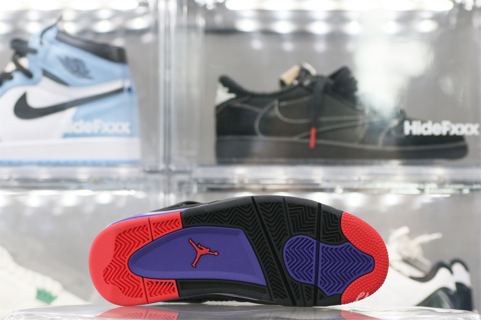 Air Jordan 4 Retro Raptors(2018)