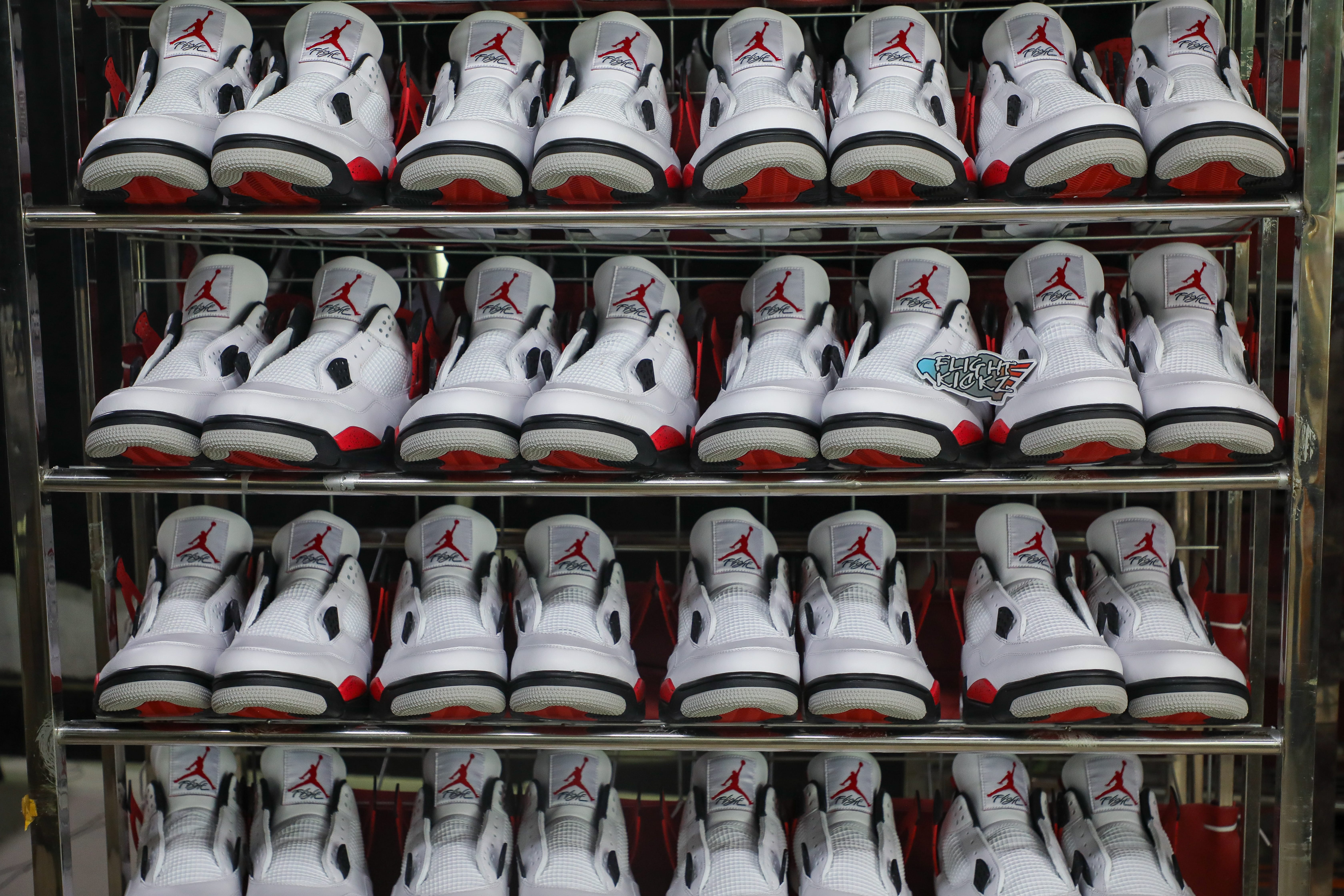 Air Jordan 4 Red Cement 2023 (LN5 A1 Batch)