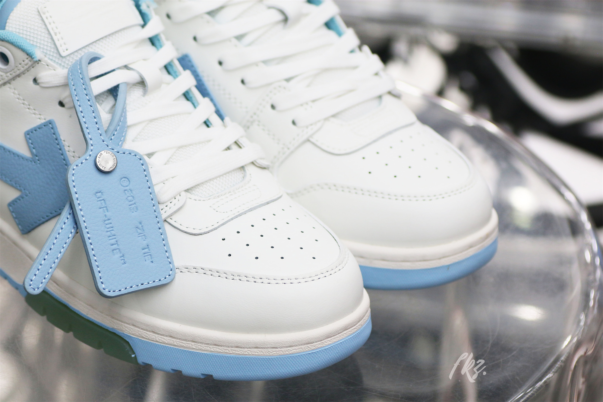 OFF-WHITE White & Blue Out Of Office Sneakers