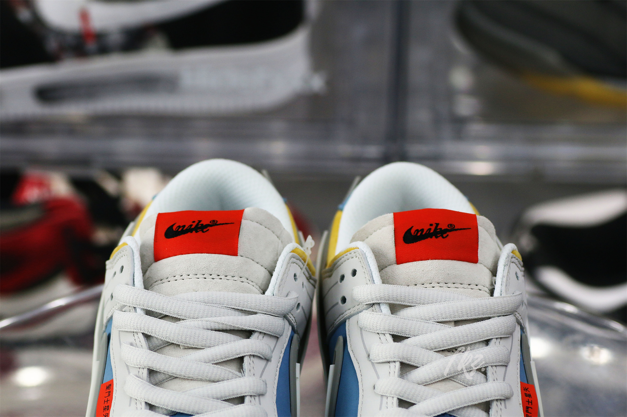 Nike SB Dunk Low & Athena Sail Blun White Grey