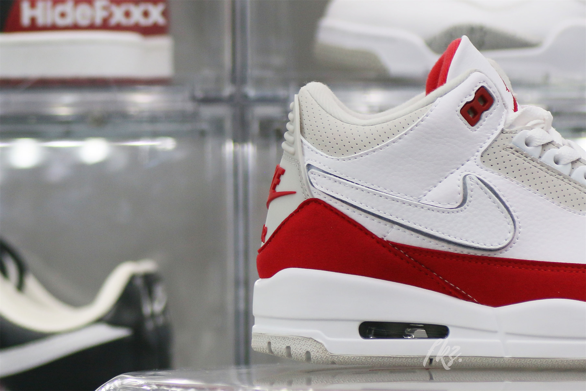 Air Jordan 3 Retro Tinker Air Max 1 – University Red