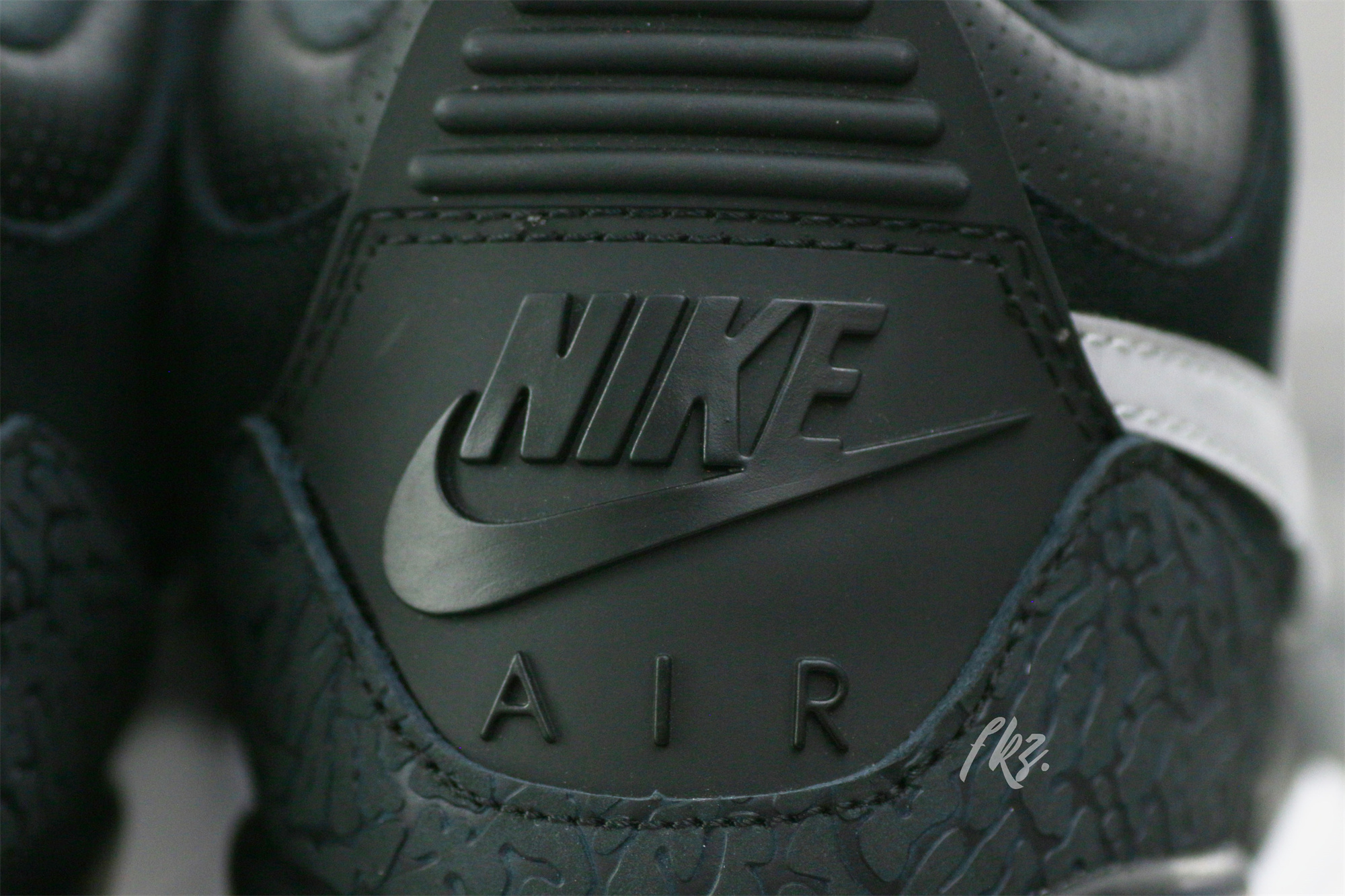 Air Jordan 3 Tinker Hatfield sneakers