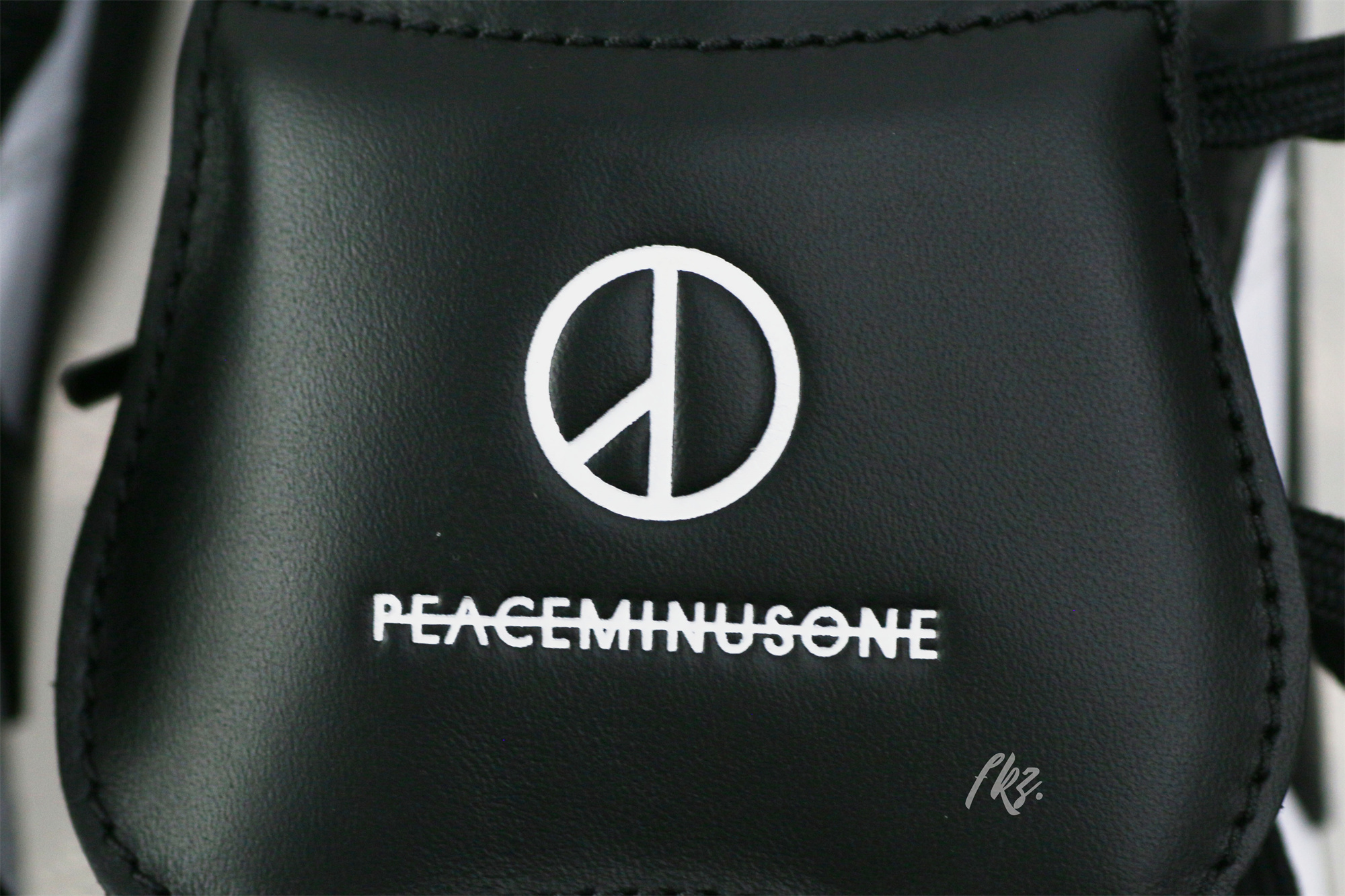 Nike Kwondo 1 G-Dragon Peaceminusone Panda