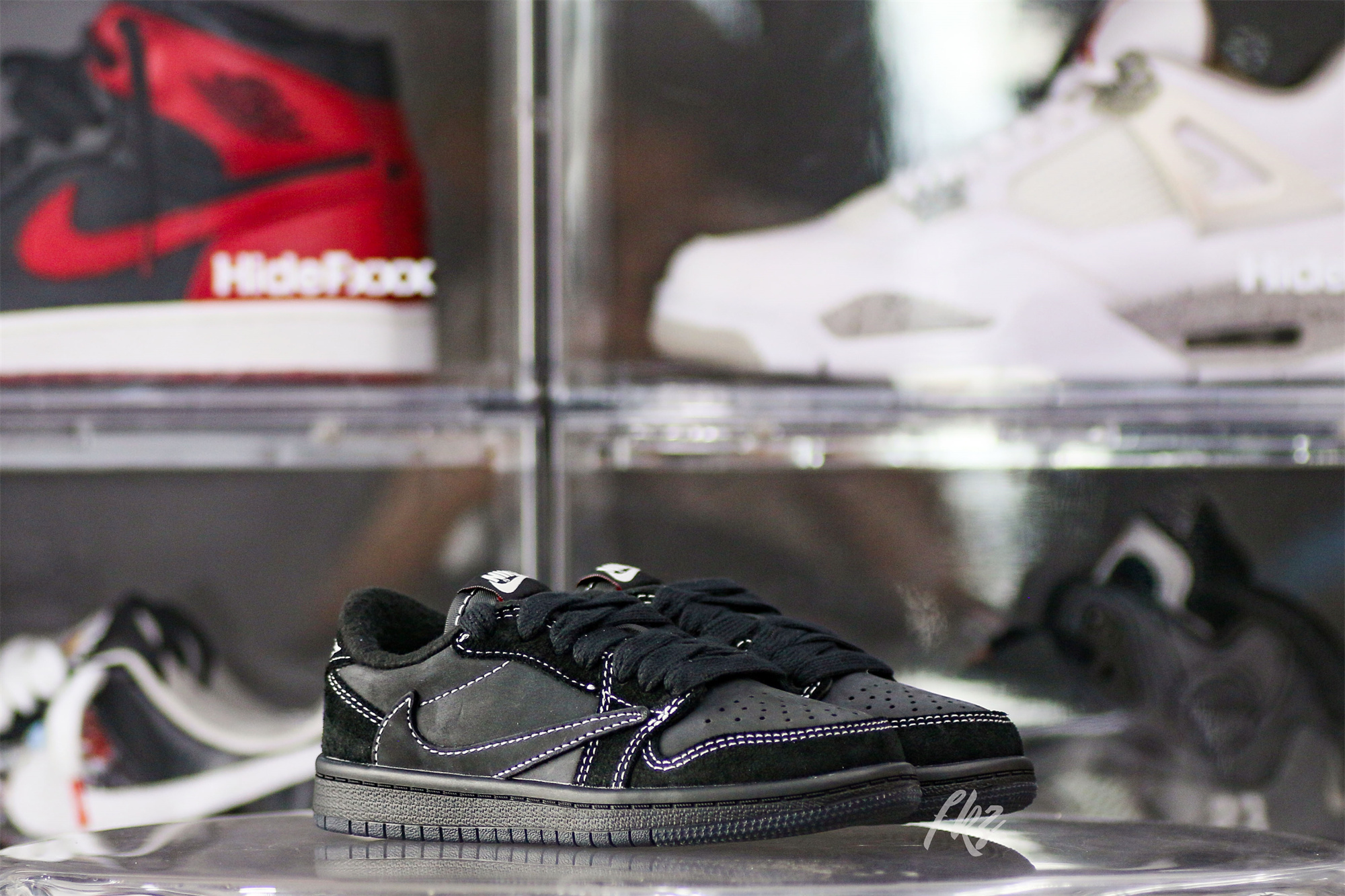 Travis Scott x Jordan 1 Retro Low OG SP Black Phantom Kid (LN5 A1)