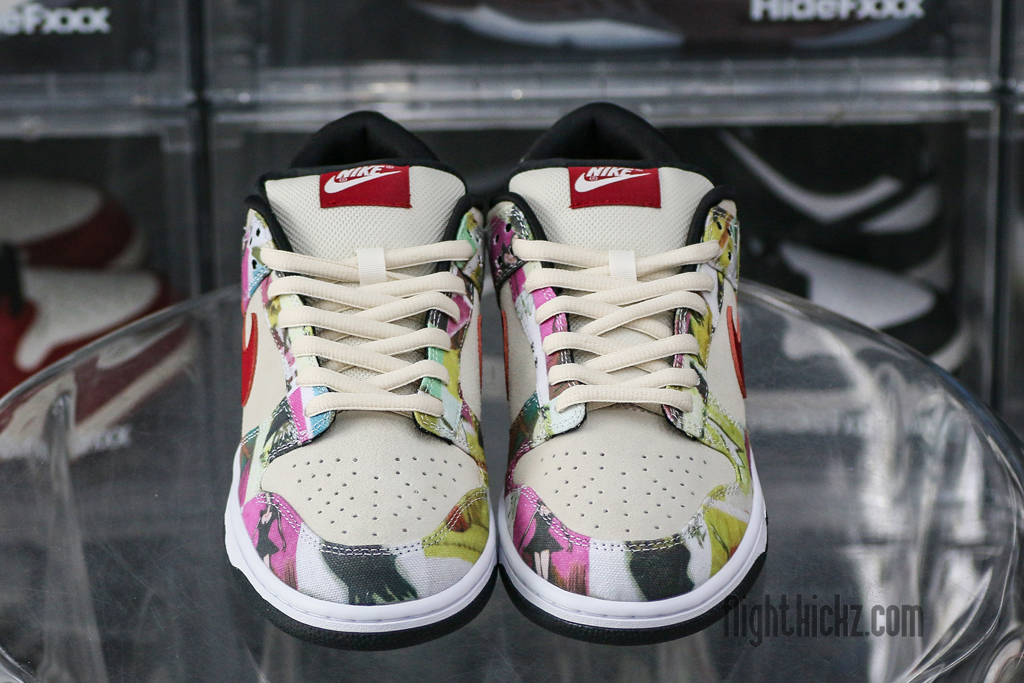 Nike SB Dunk Low Paris