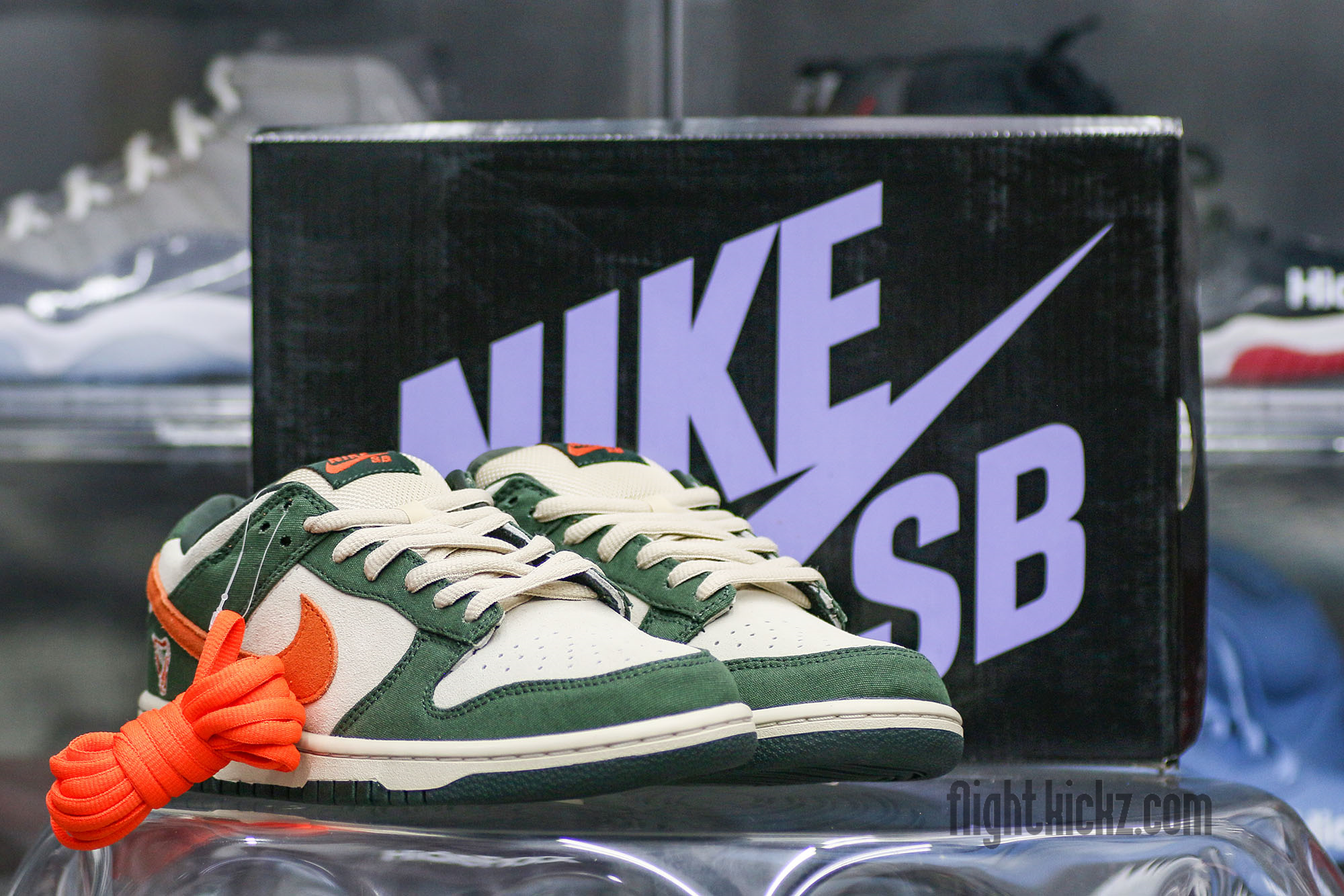 Nike SB Dunk Low Eire