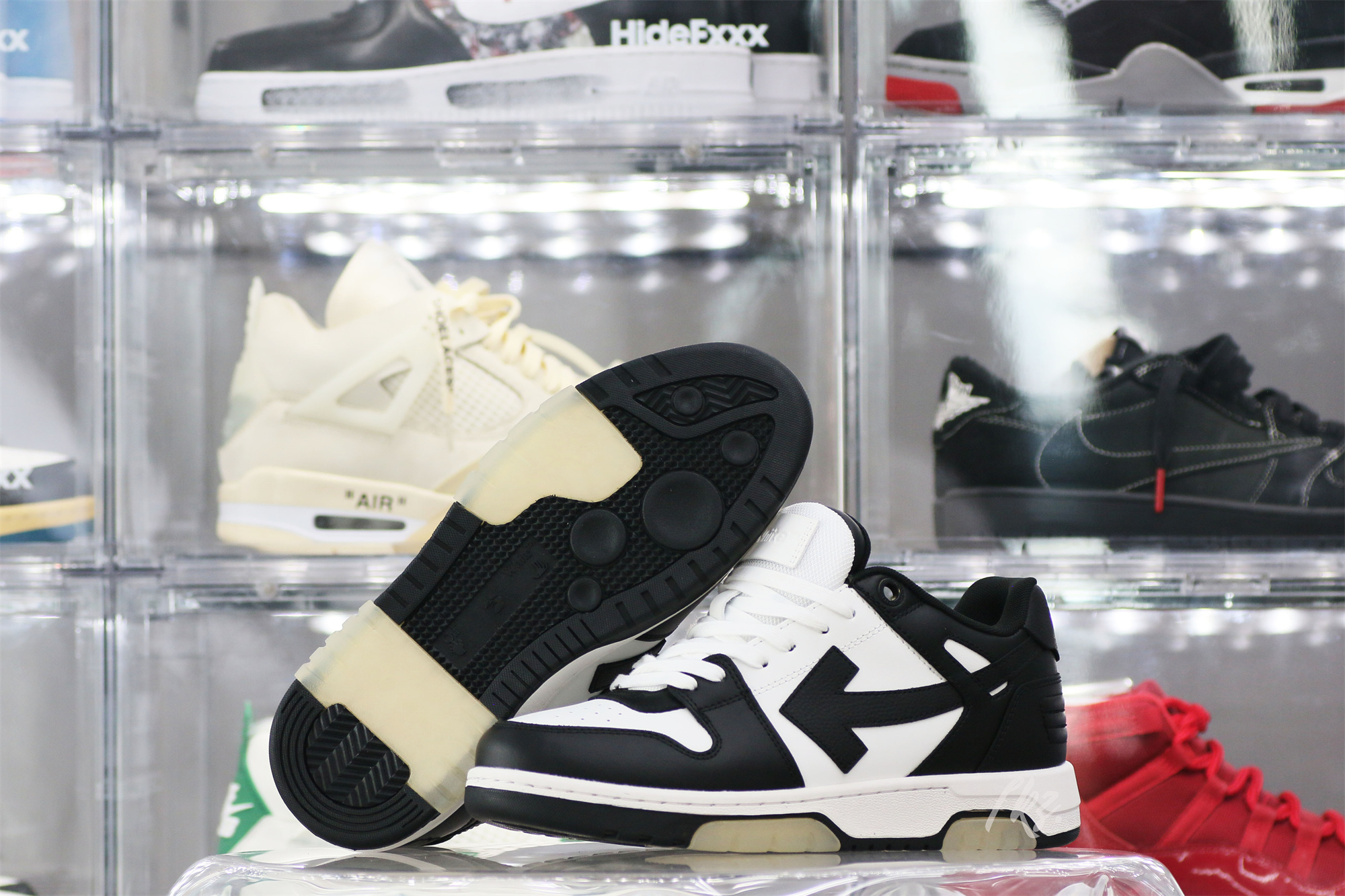 OFF-WHITE Black & White Out Of Office Sneakers