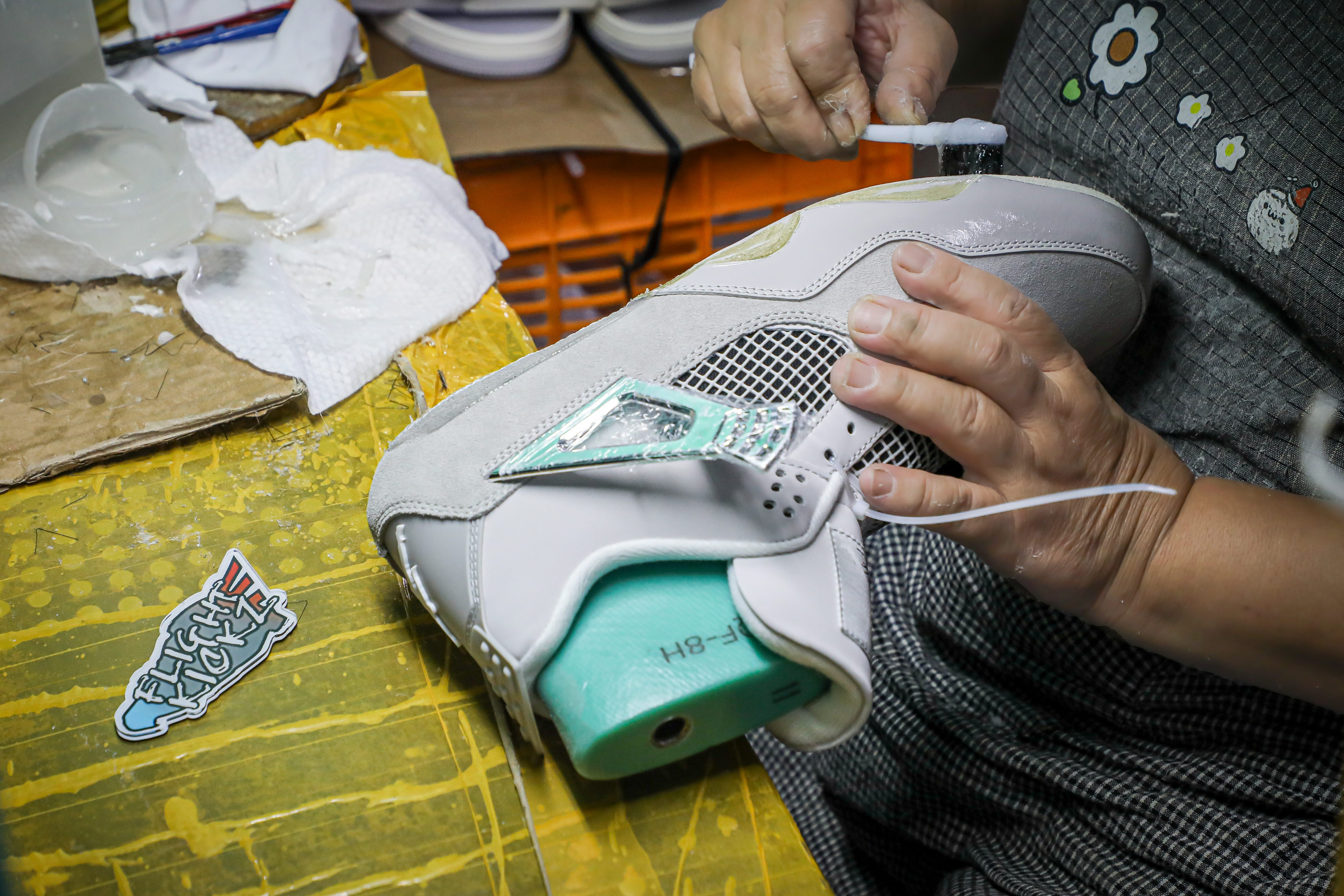 Air Jordan 4 “Frozen Moments”