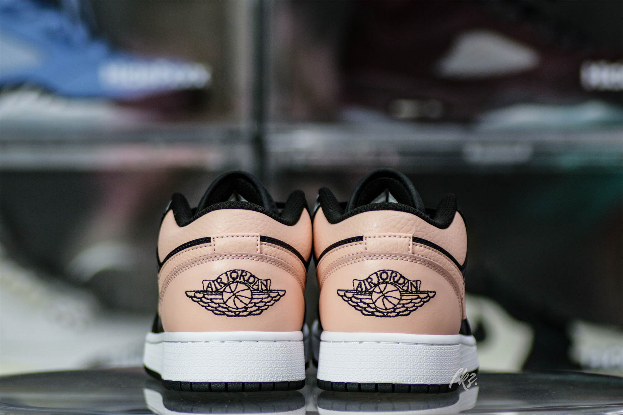 Air Jordan 1 Retro Low Crimson Tint 2021