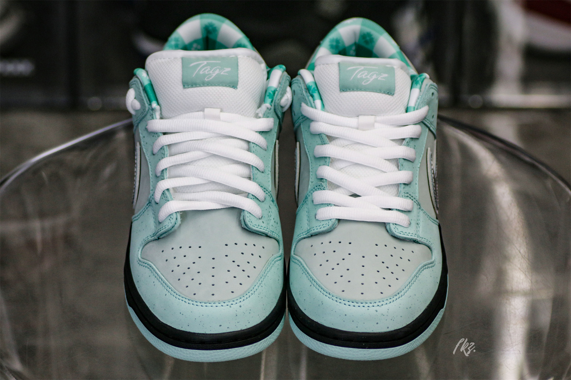Tiffany & C0. X Nike Dunk Low Lobster