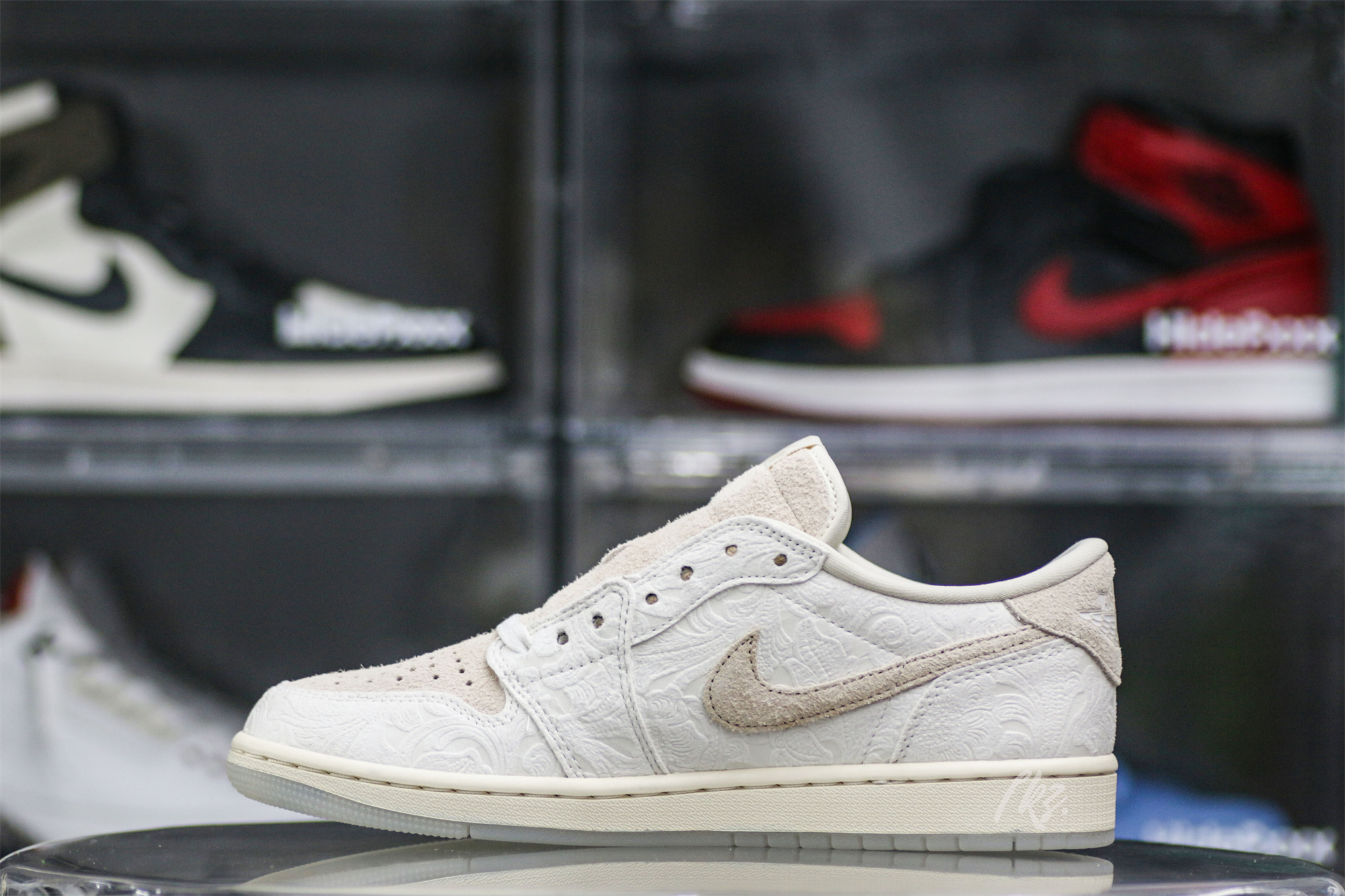 Air Jordan 1 Retro Low OG x Chris Paul ‘Give Them Flowers’