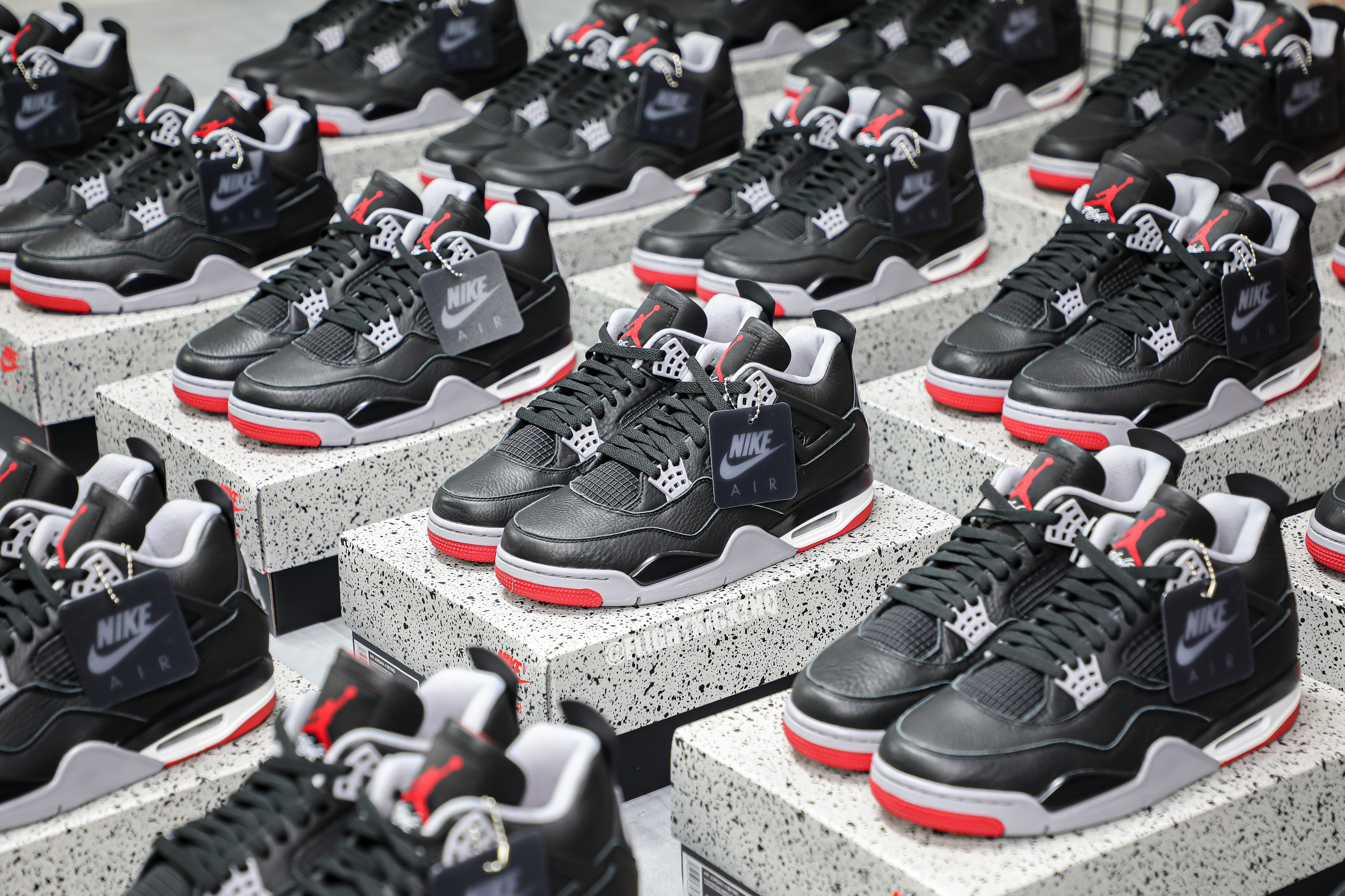 Air Jordan 4 Retro Bred Reimagined 2024 (LN5 A1 Batch)